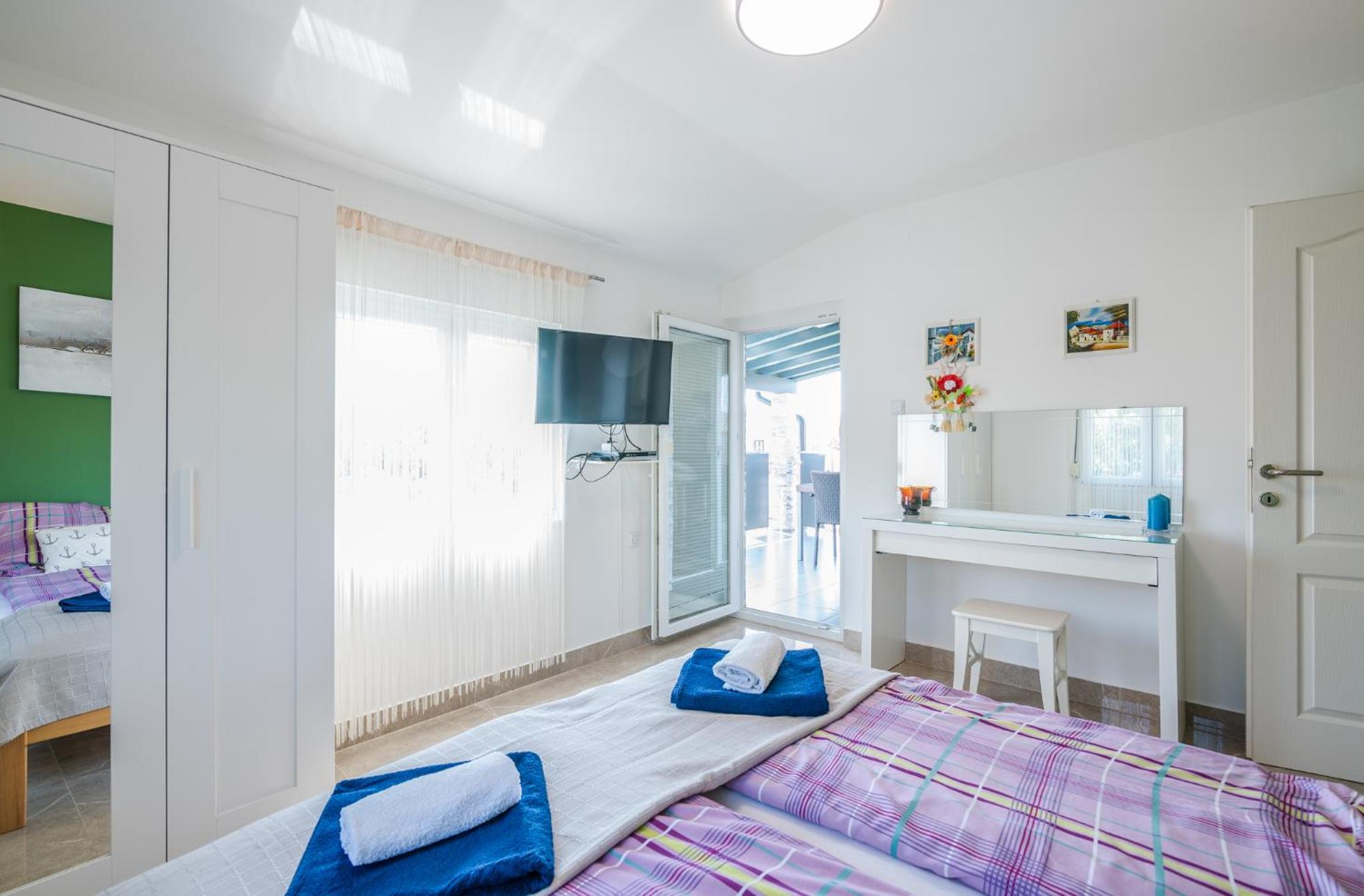 Apartment Dragica Čižići view 3