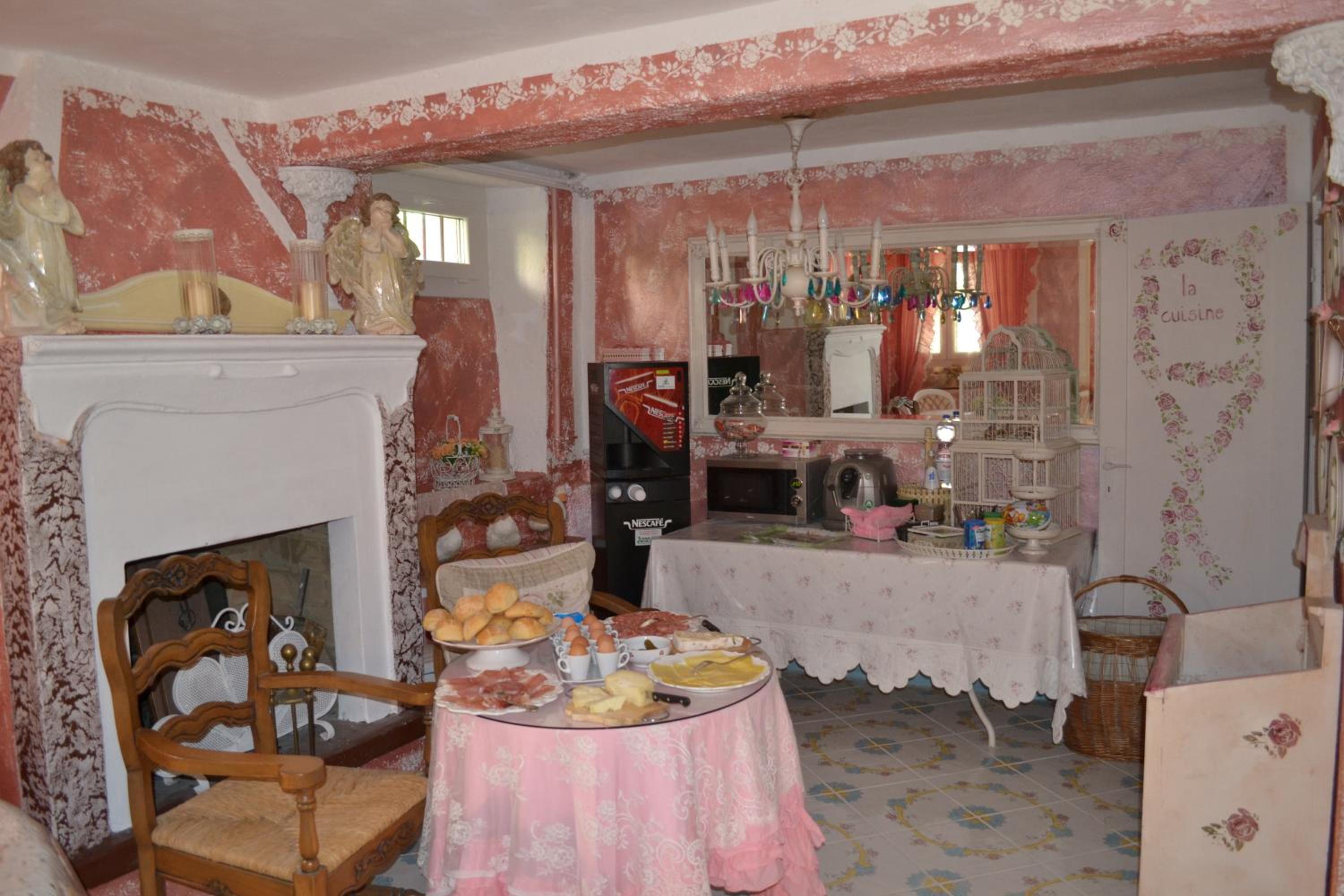 Photo 27
