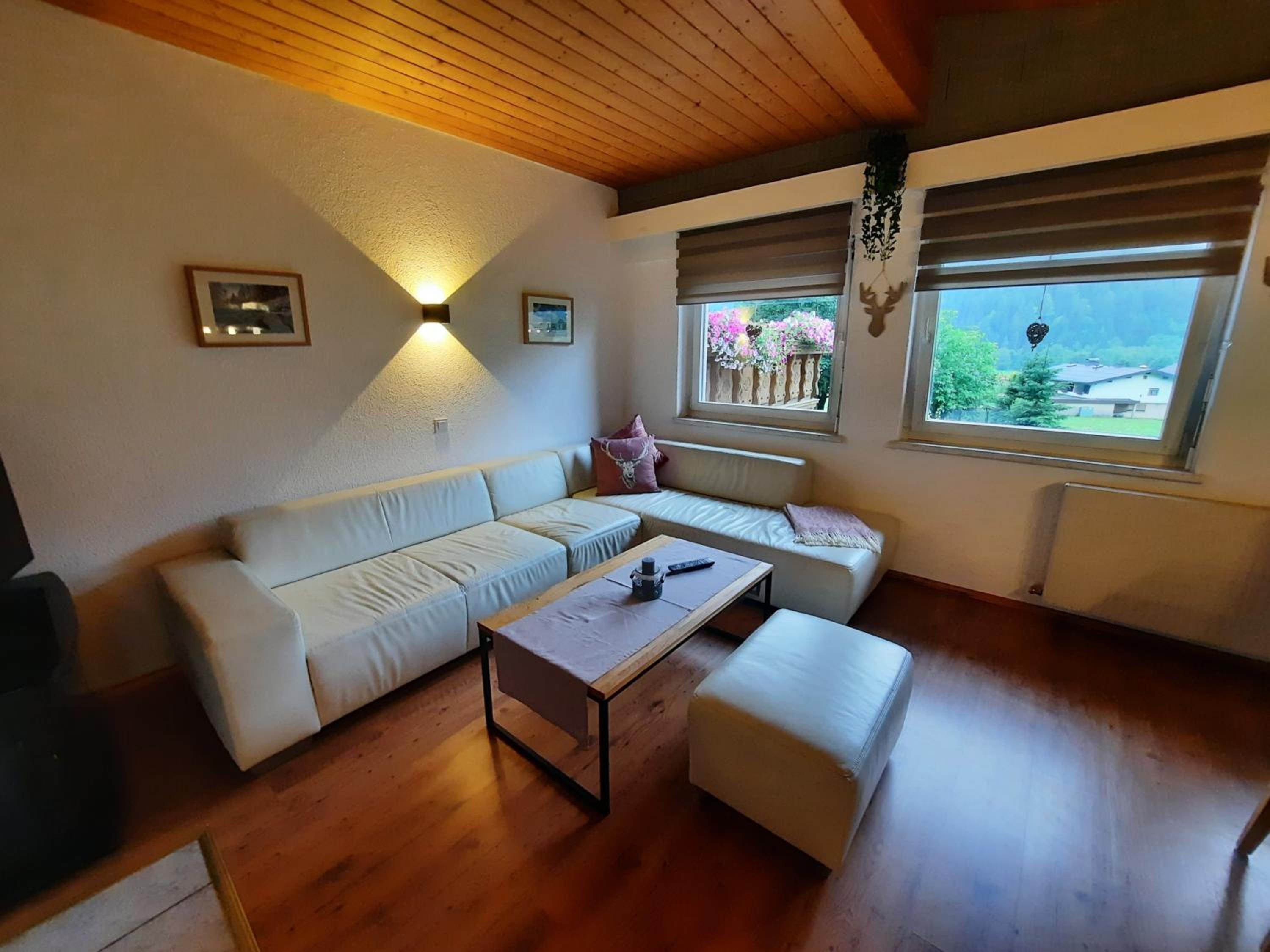 Chalet Landhaus Einsiedler view 4