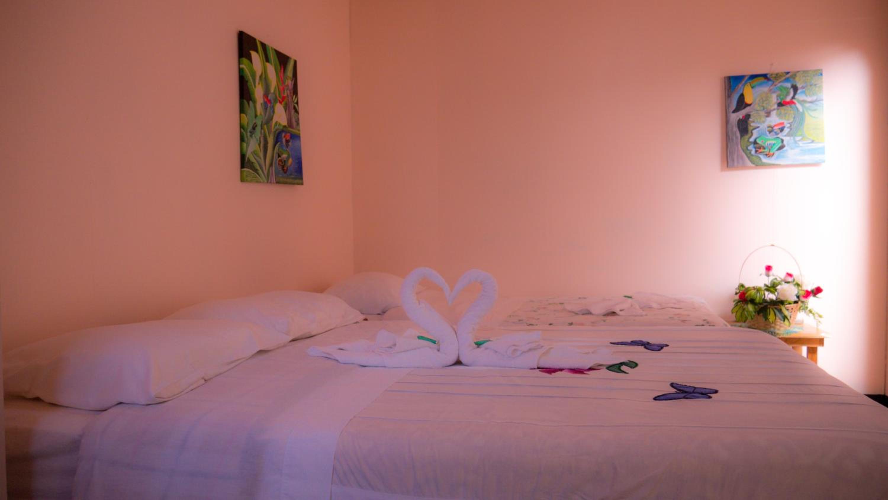 Monte Los Lirios Lodge