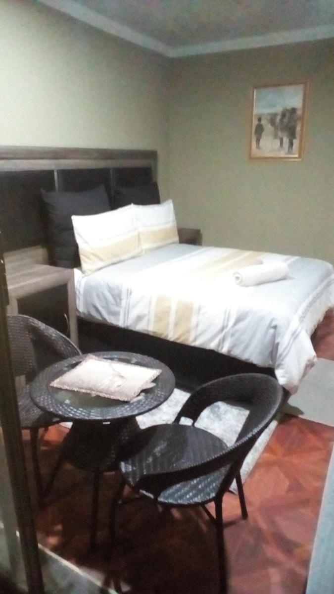 Photo 48