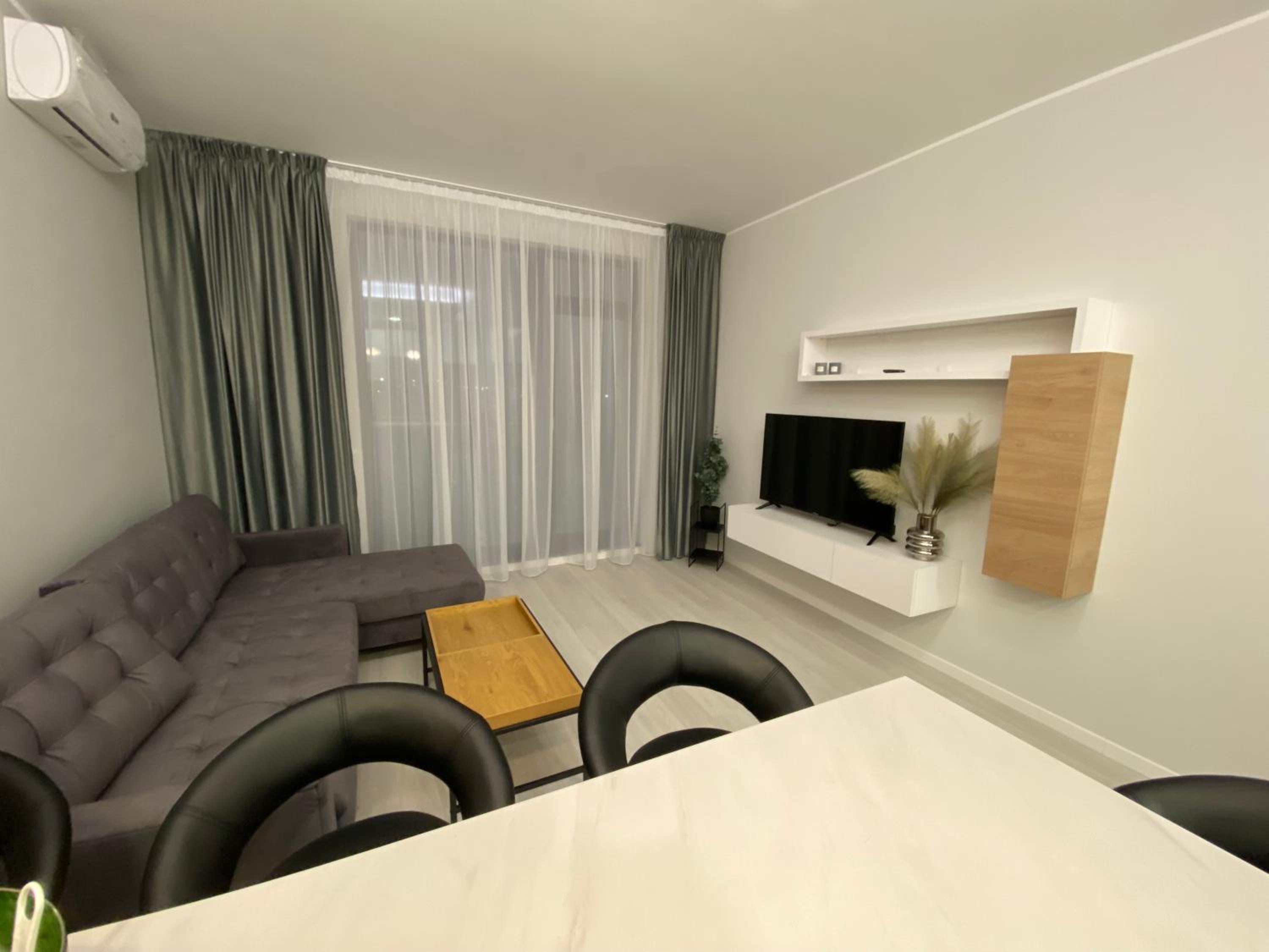 RIA Apartments view 4