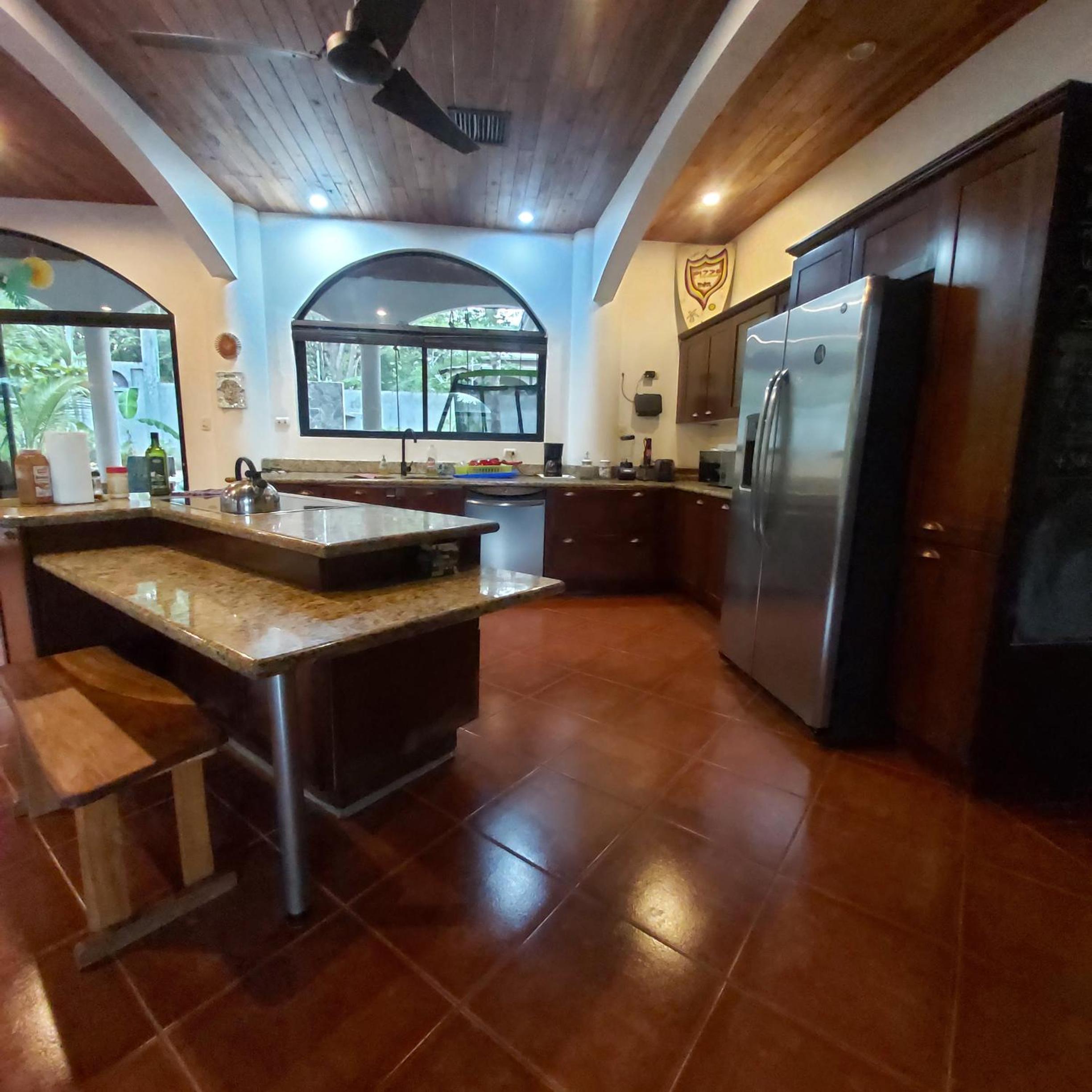 Casa Alice Marbella Lodge