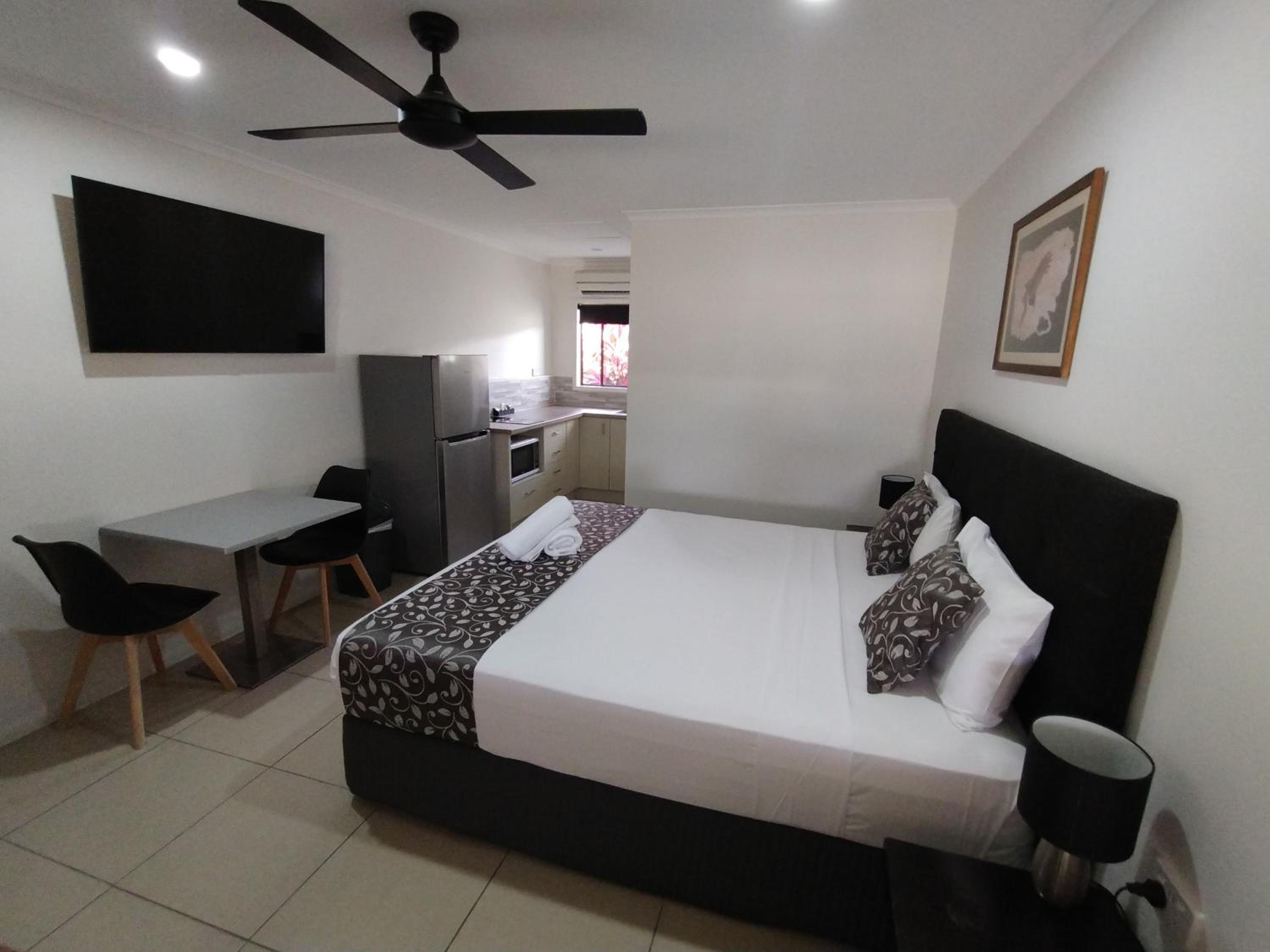 Cascade Motel In Townsville