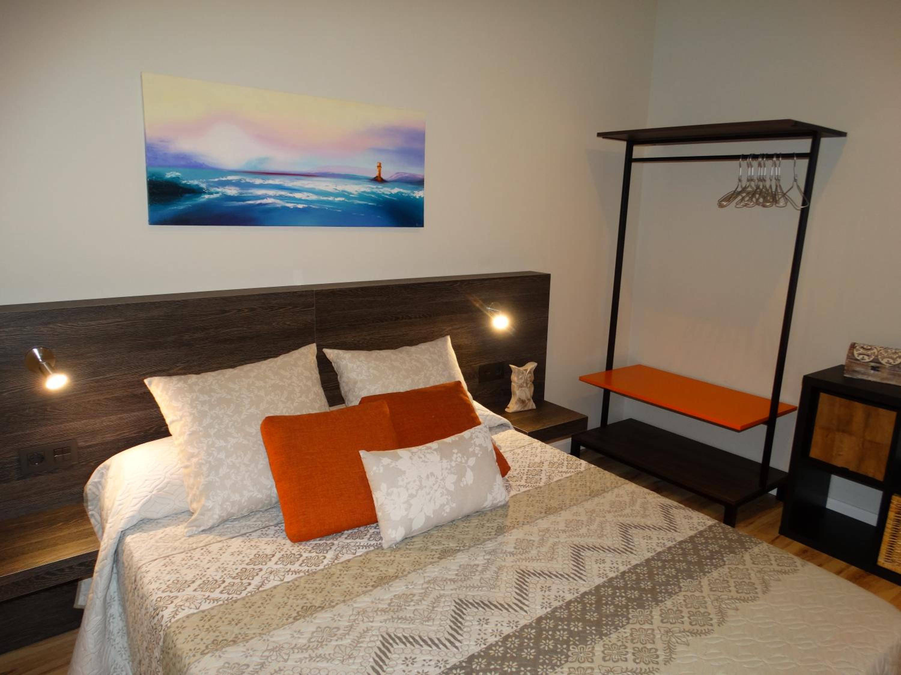 Feel at Sants Apartments