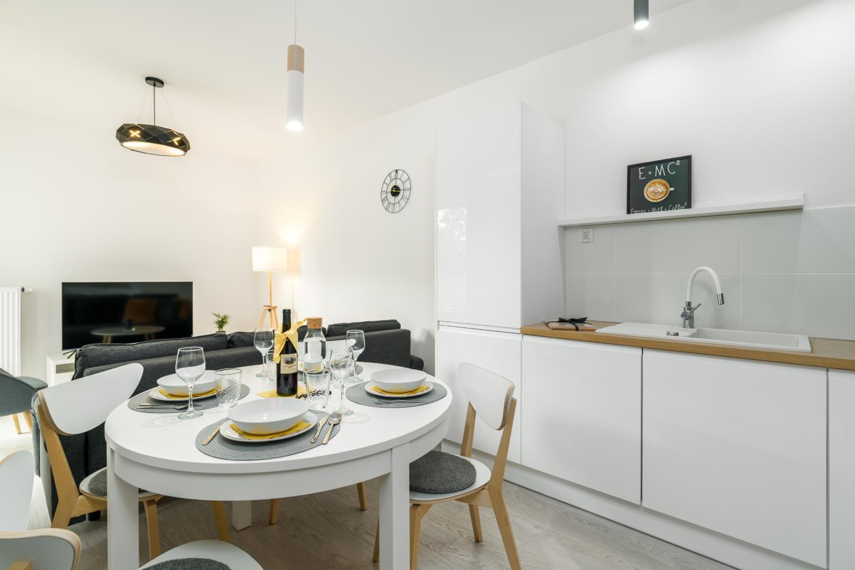 Apartments Poznań Malta Lake by Renters view 4