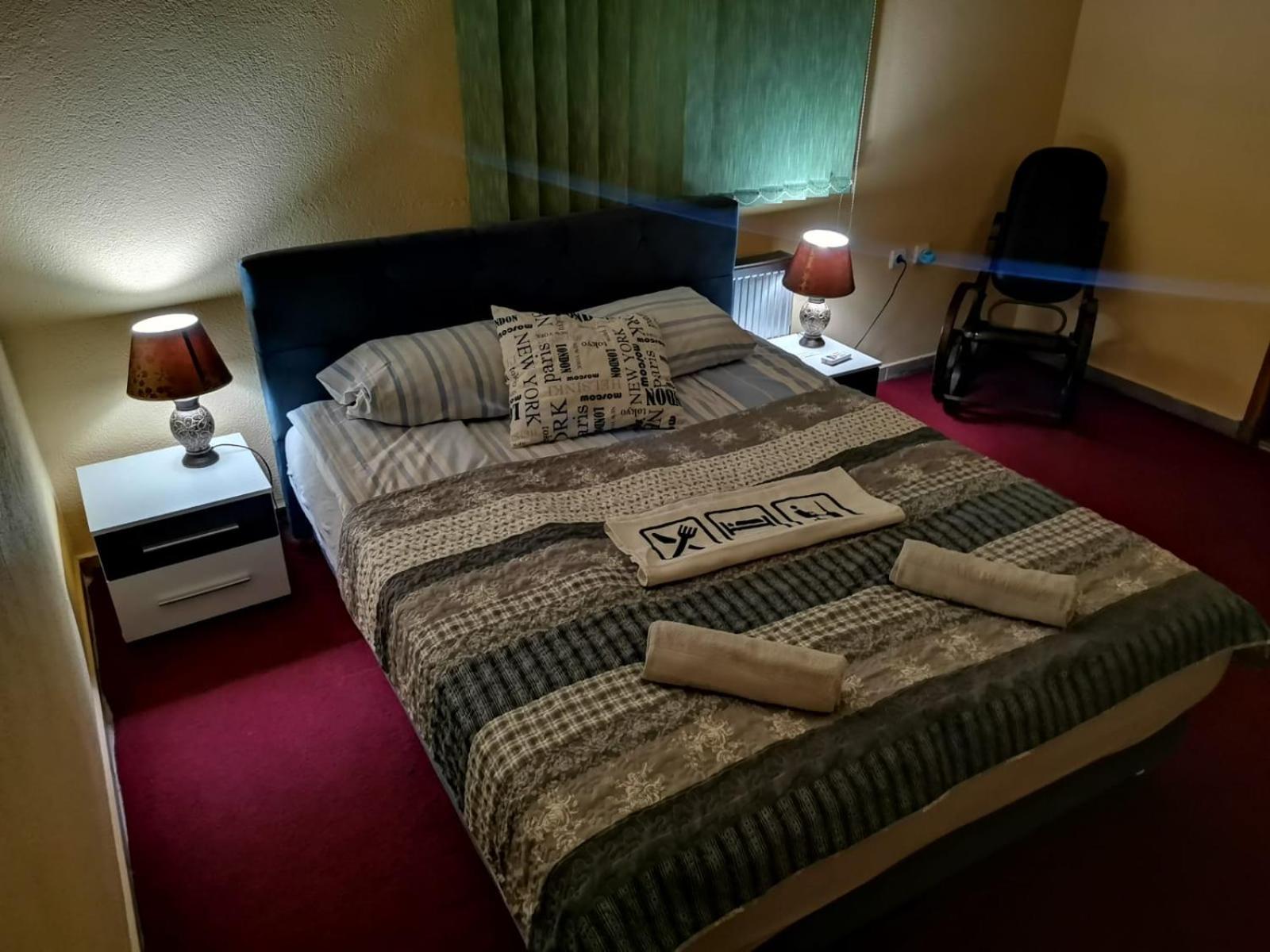 Apartman Nik-Rom view 2