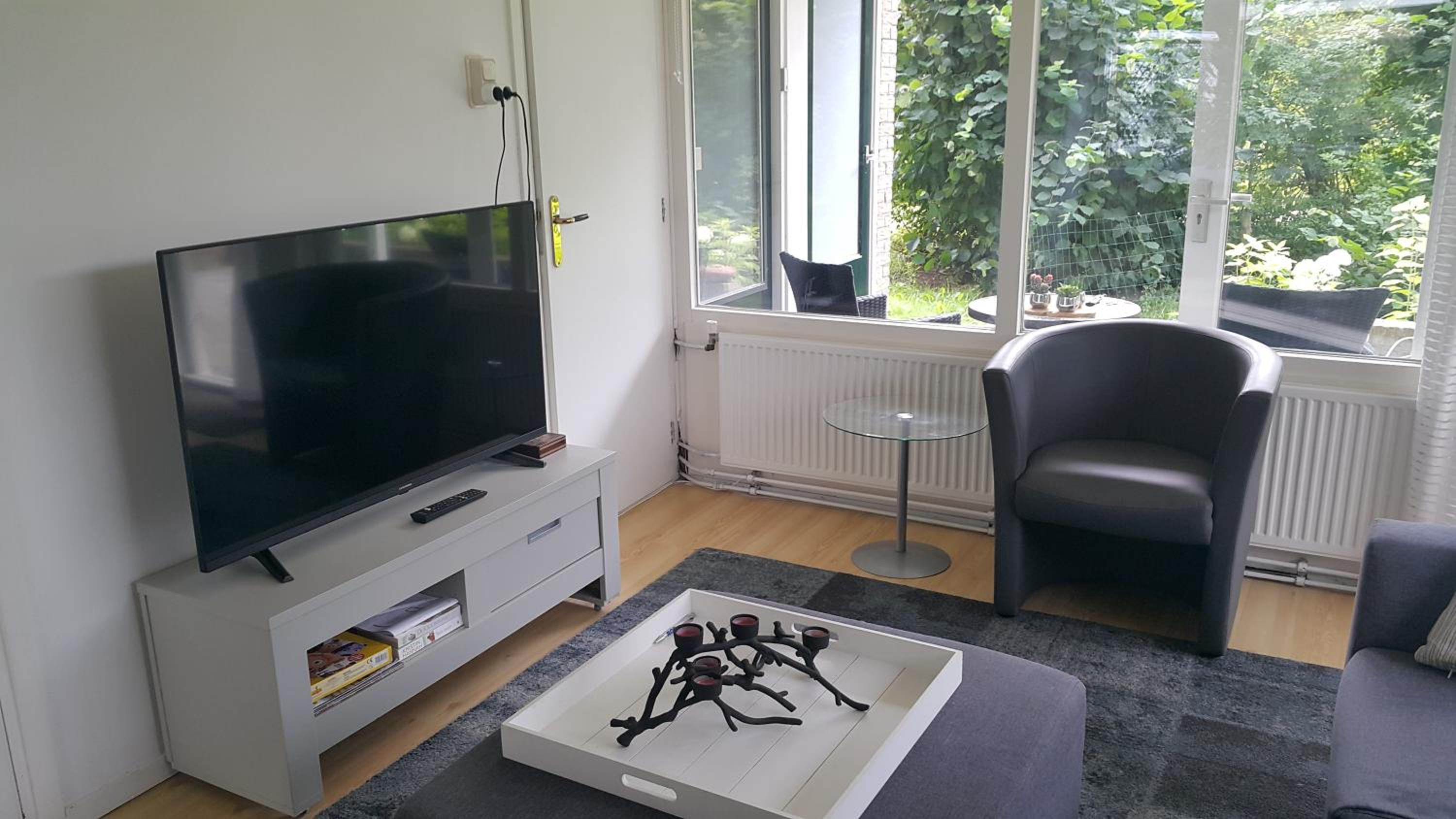 Photo 8