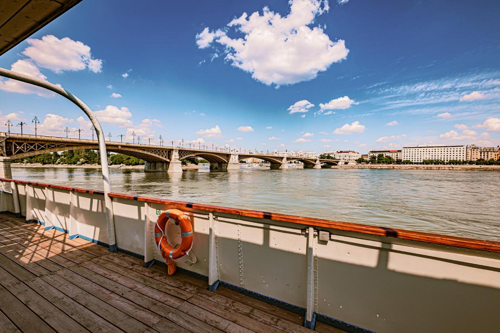 Grand Jules Boat Hotel Budapest 31