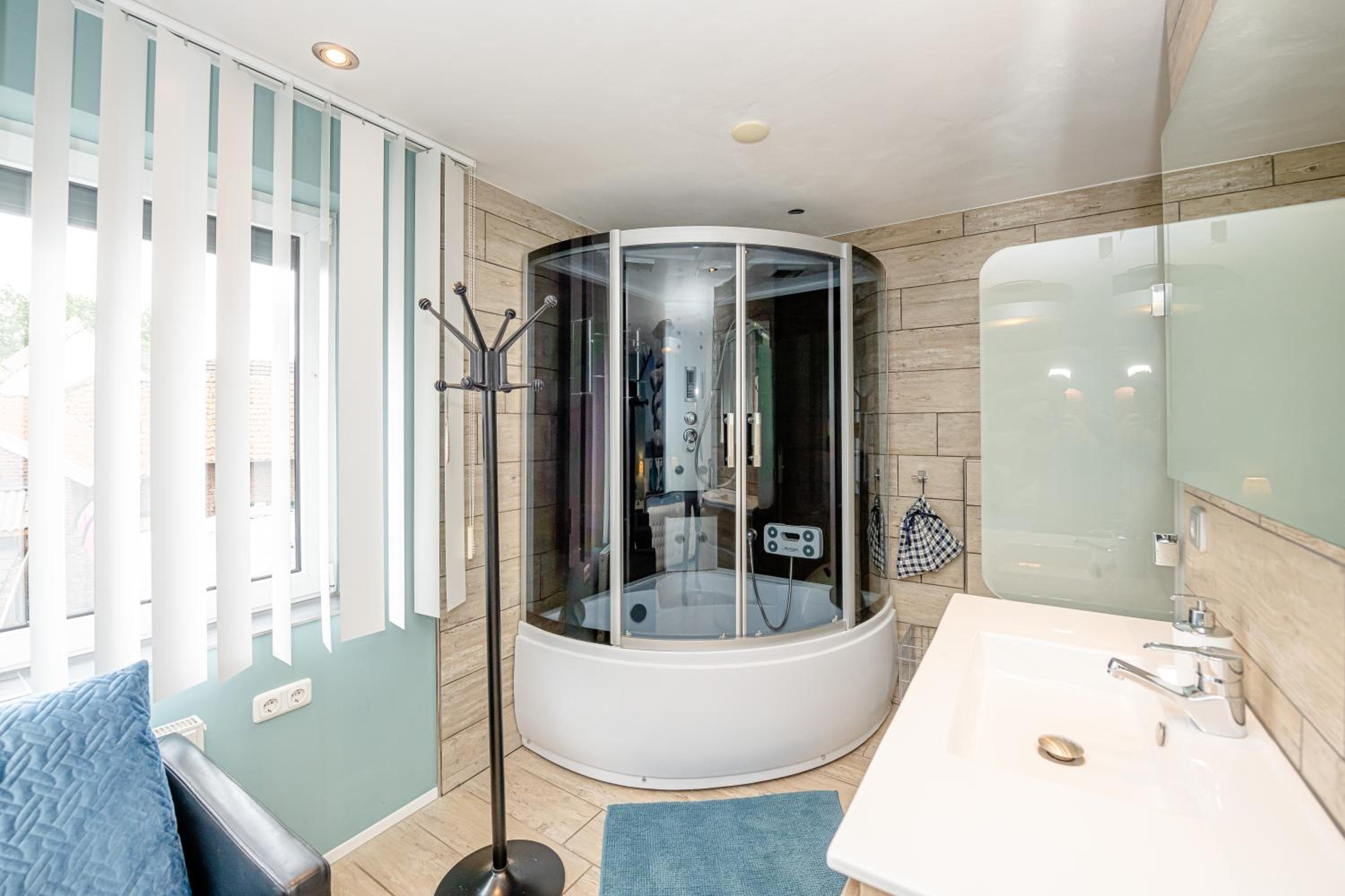 B & B M 3, photo 23