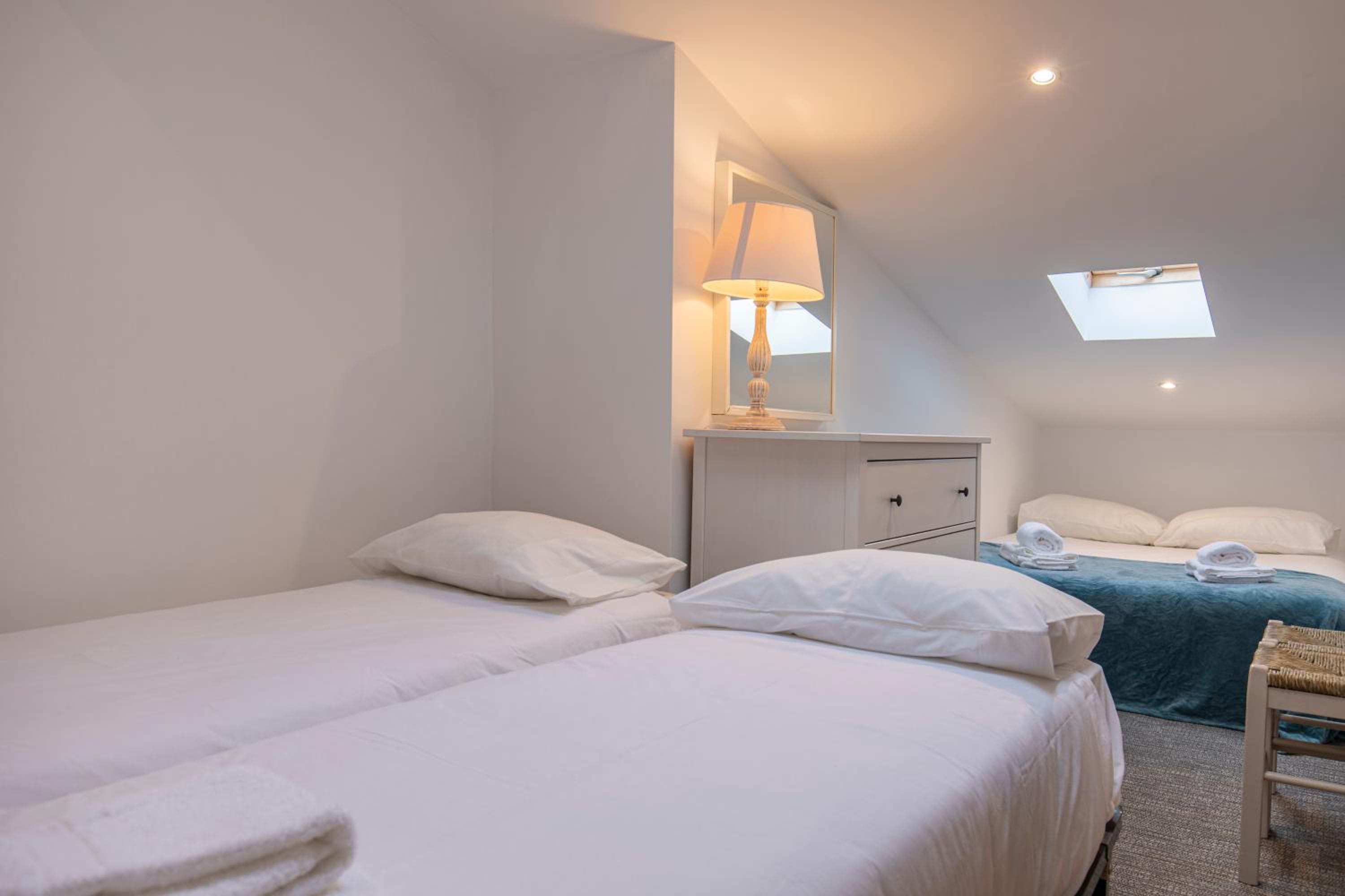 Condessa 2BDR Duplex by LovelyStay view 2