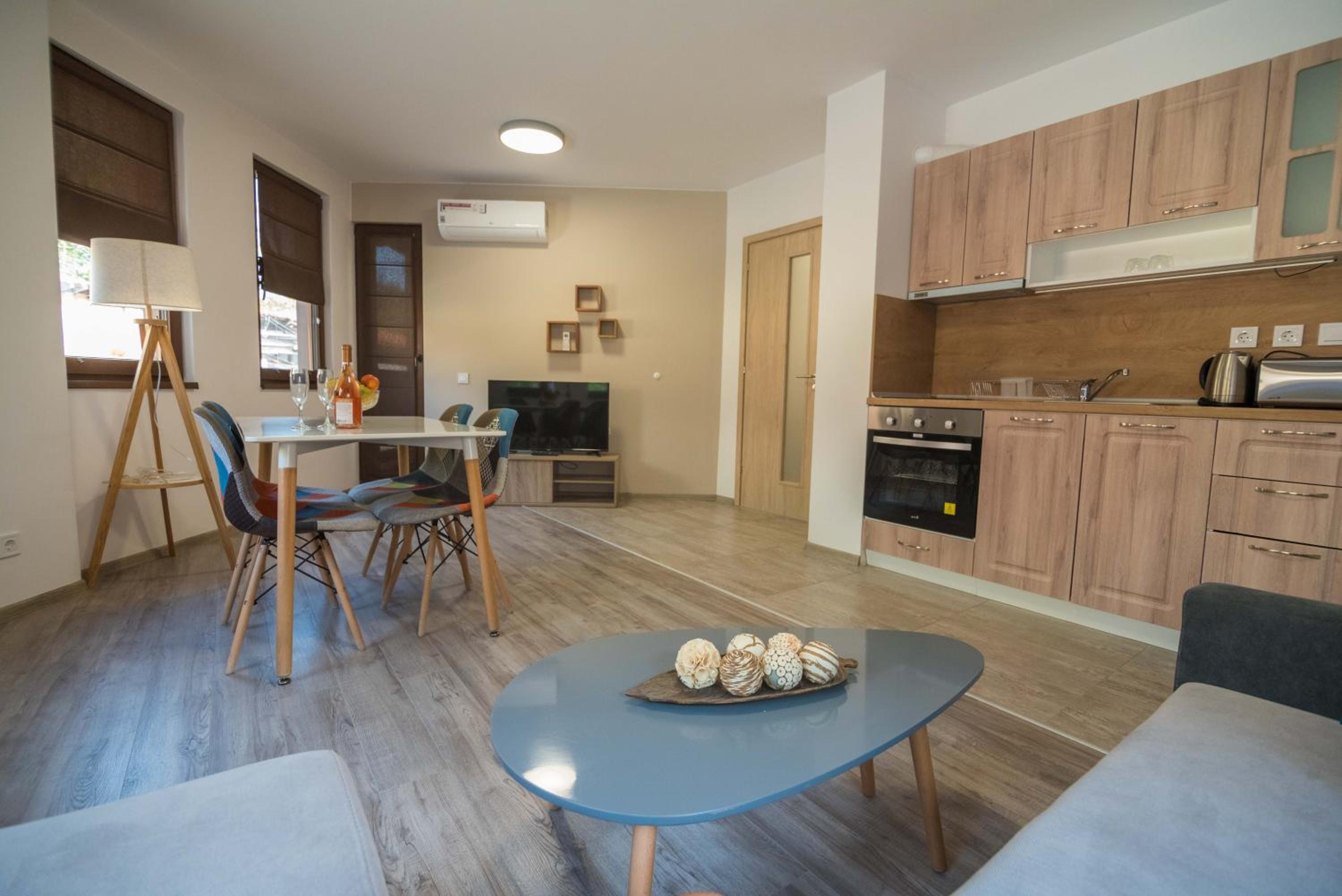 Tarnovgrad Apartments - Free parking - Image 4