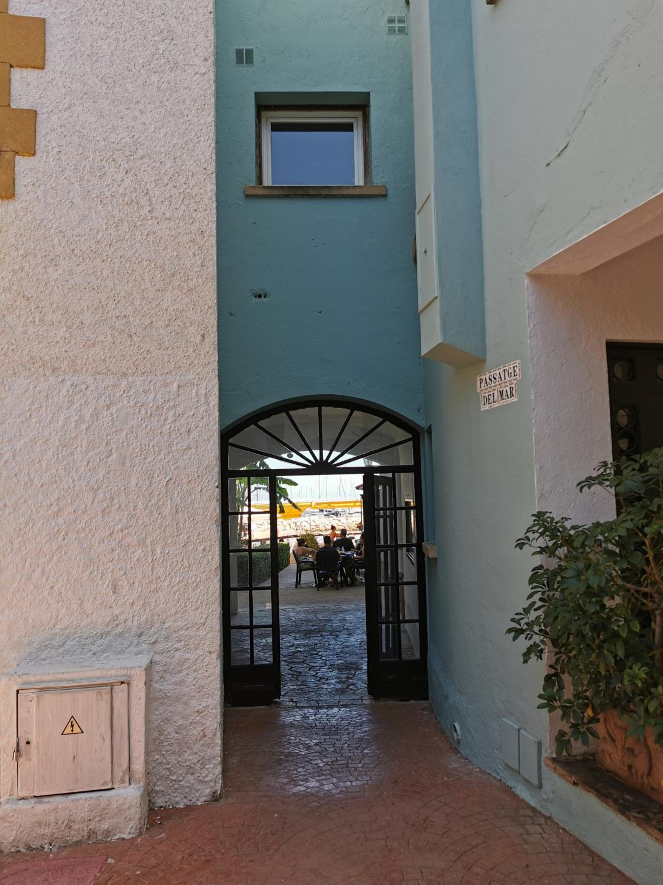 Photo 19