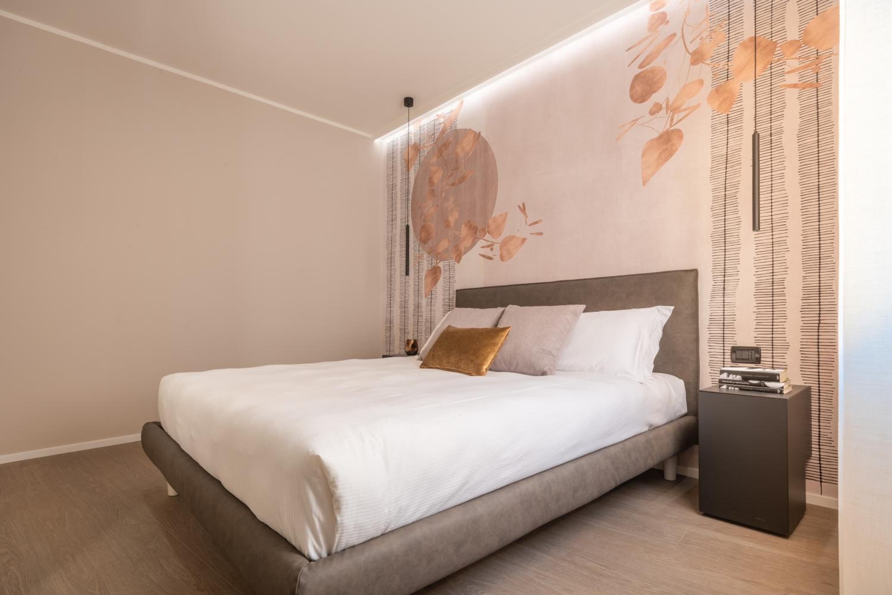 Accademia Apartments R&R