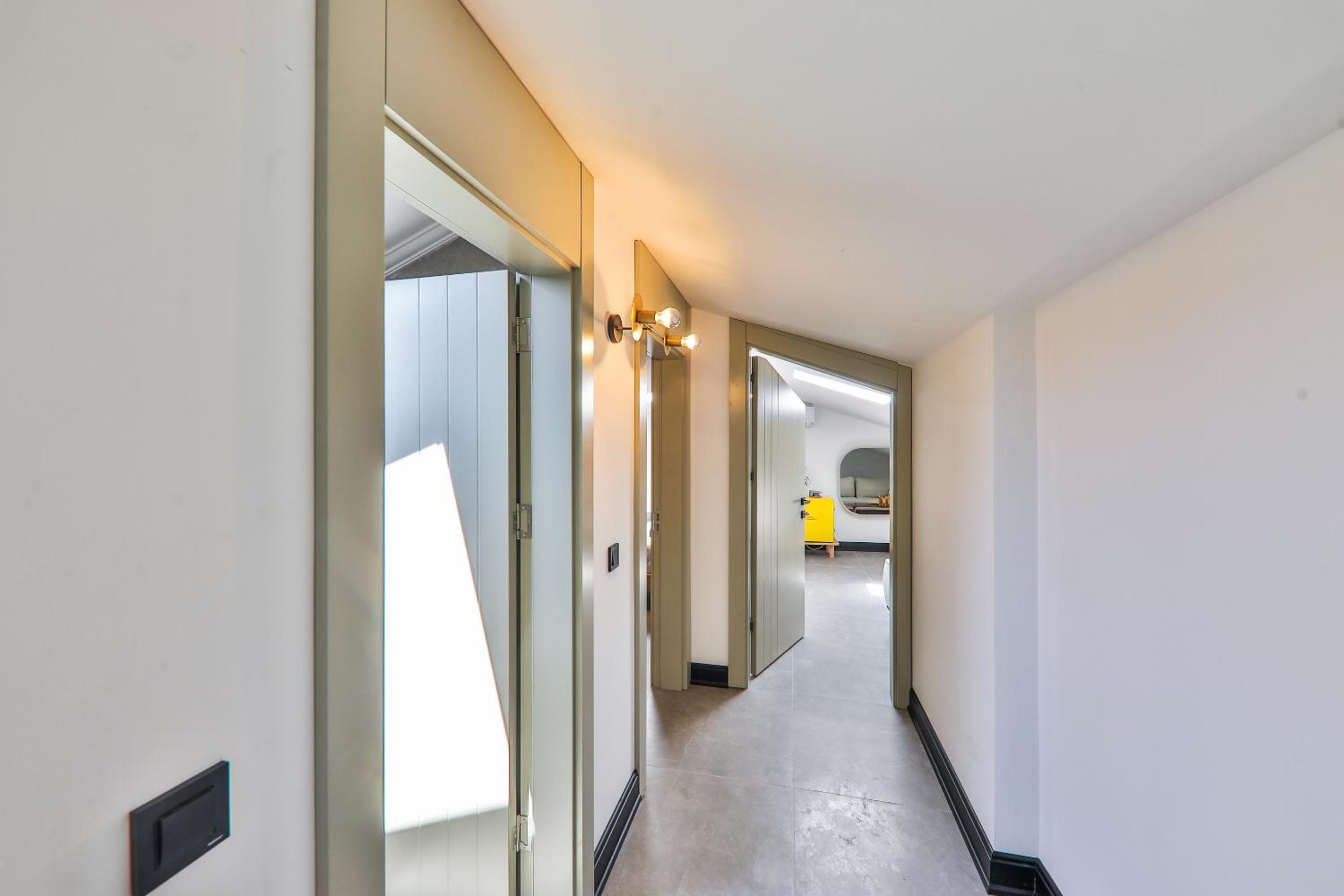 Luff Suites - Image 32