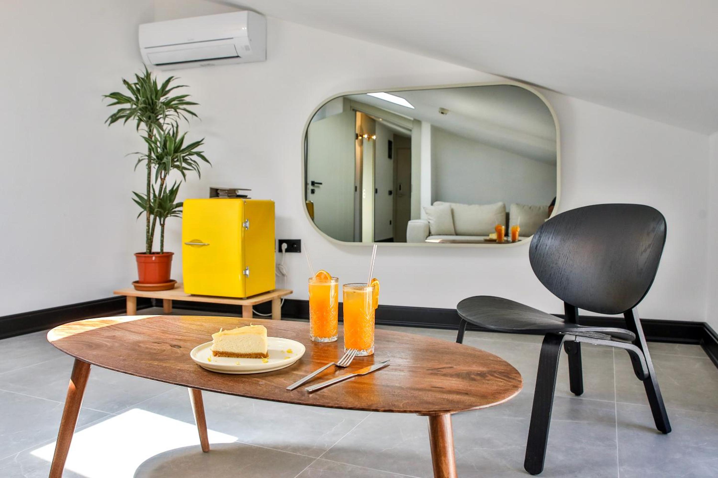 Luff Suites - Image 68