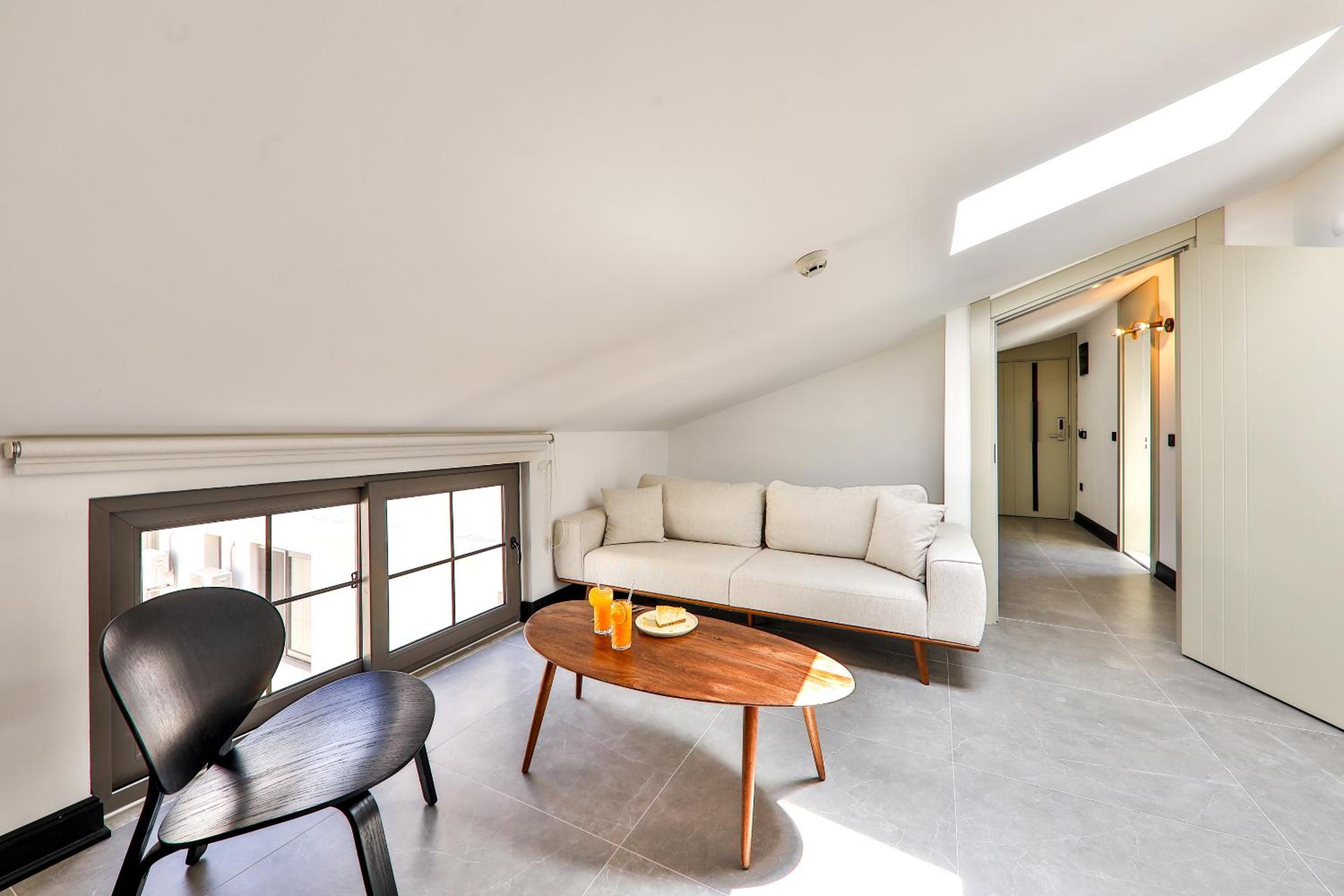 Luff Suites - Image 66