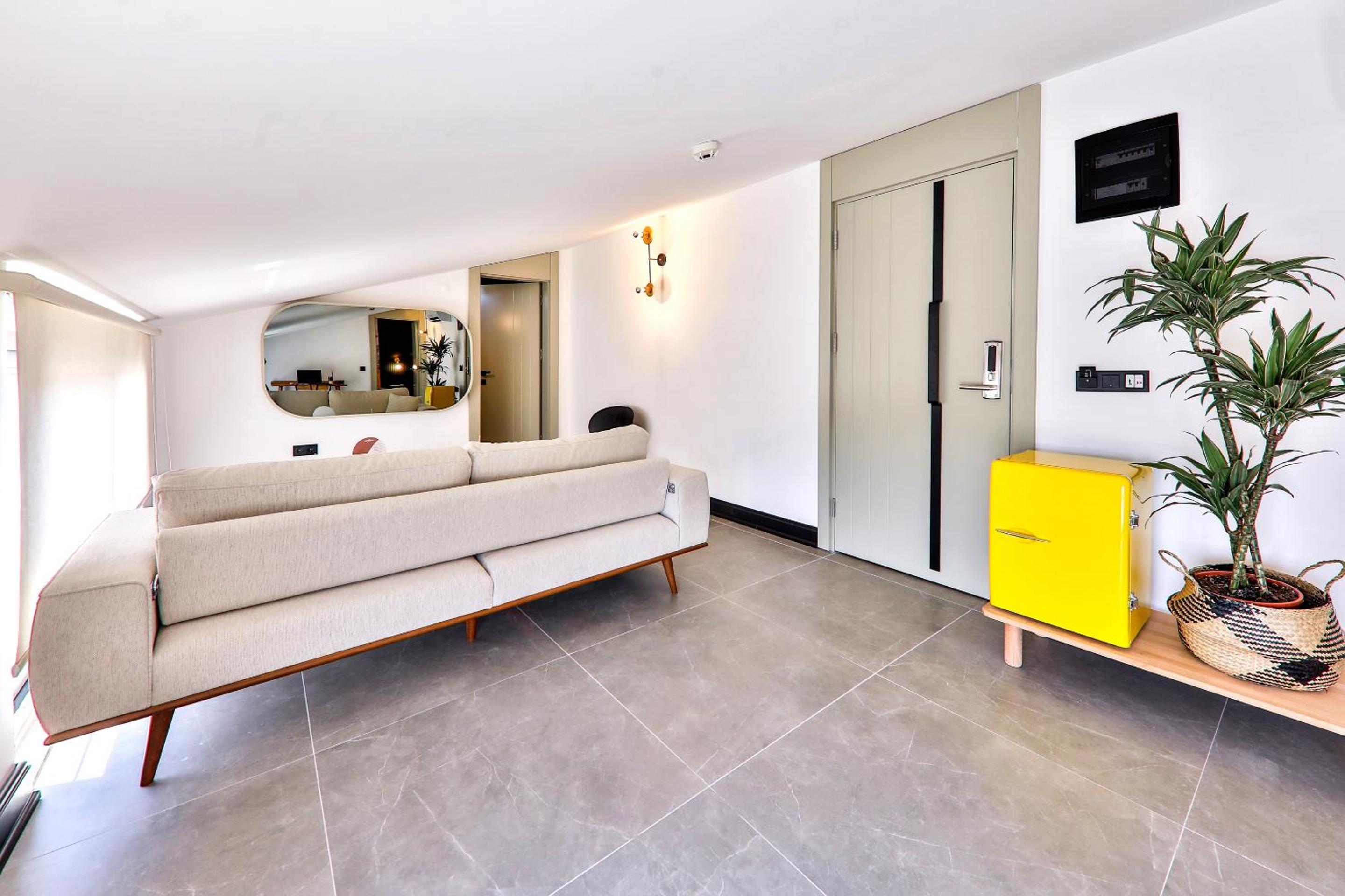 Luff Suites - Image 35