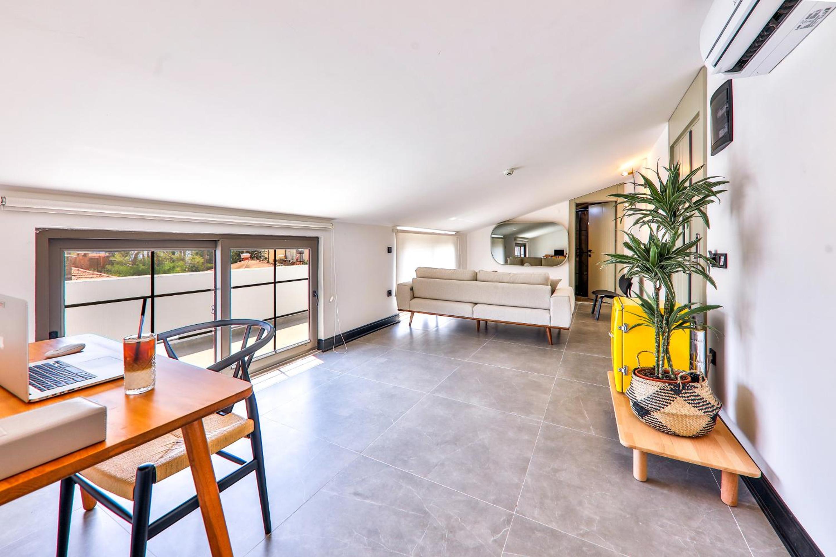 Luff Suites - Image 36