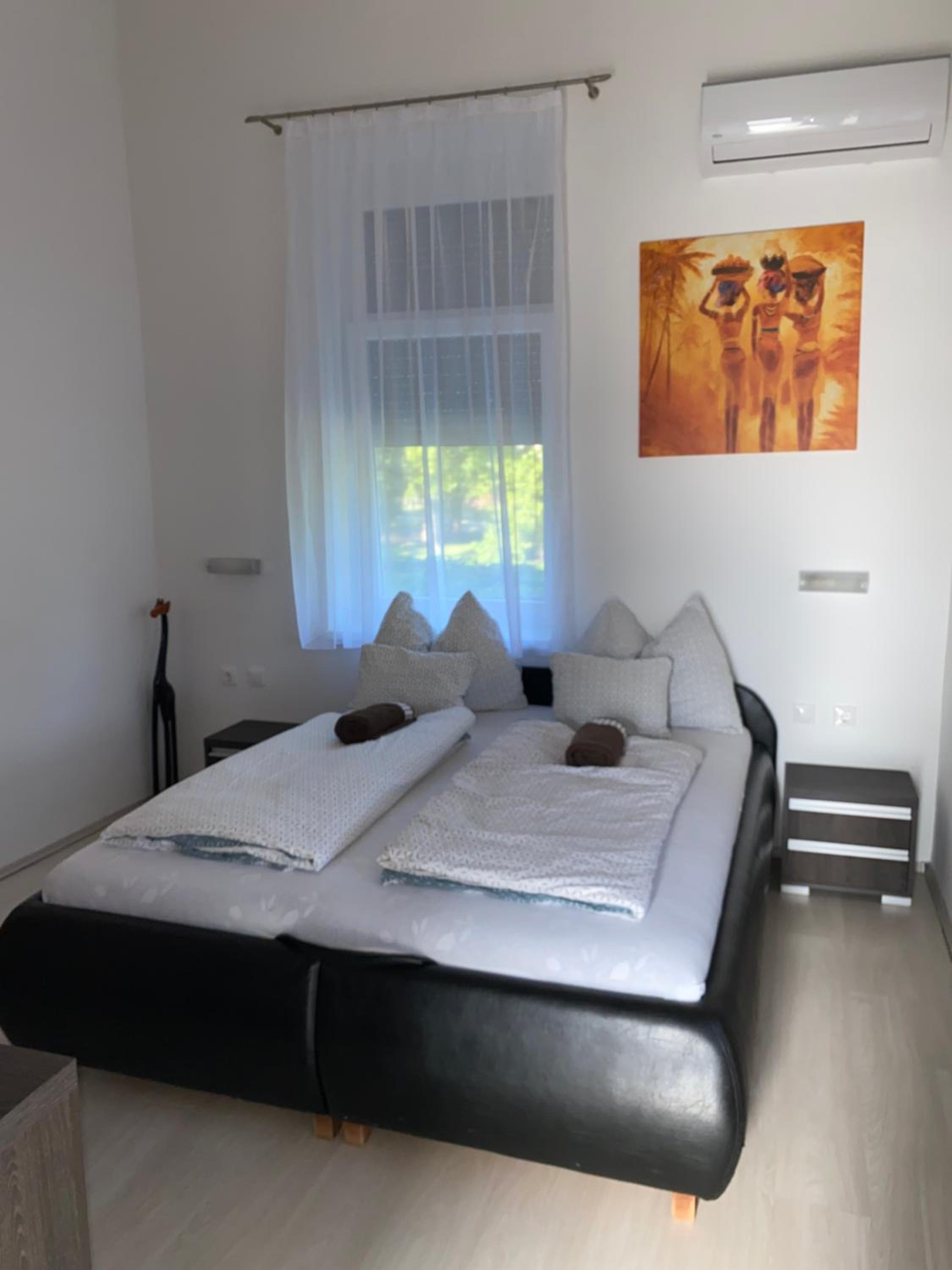 Varkerulet Apartman view 3