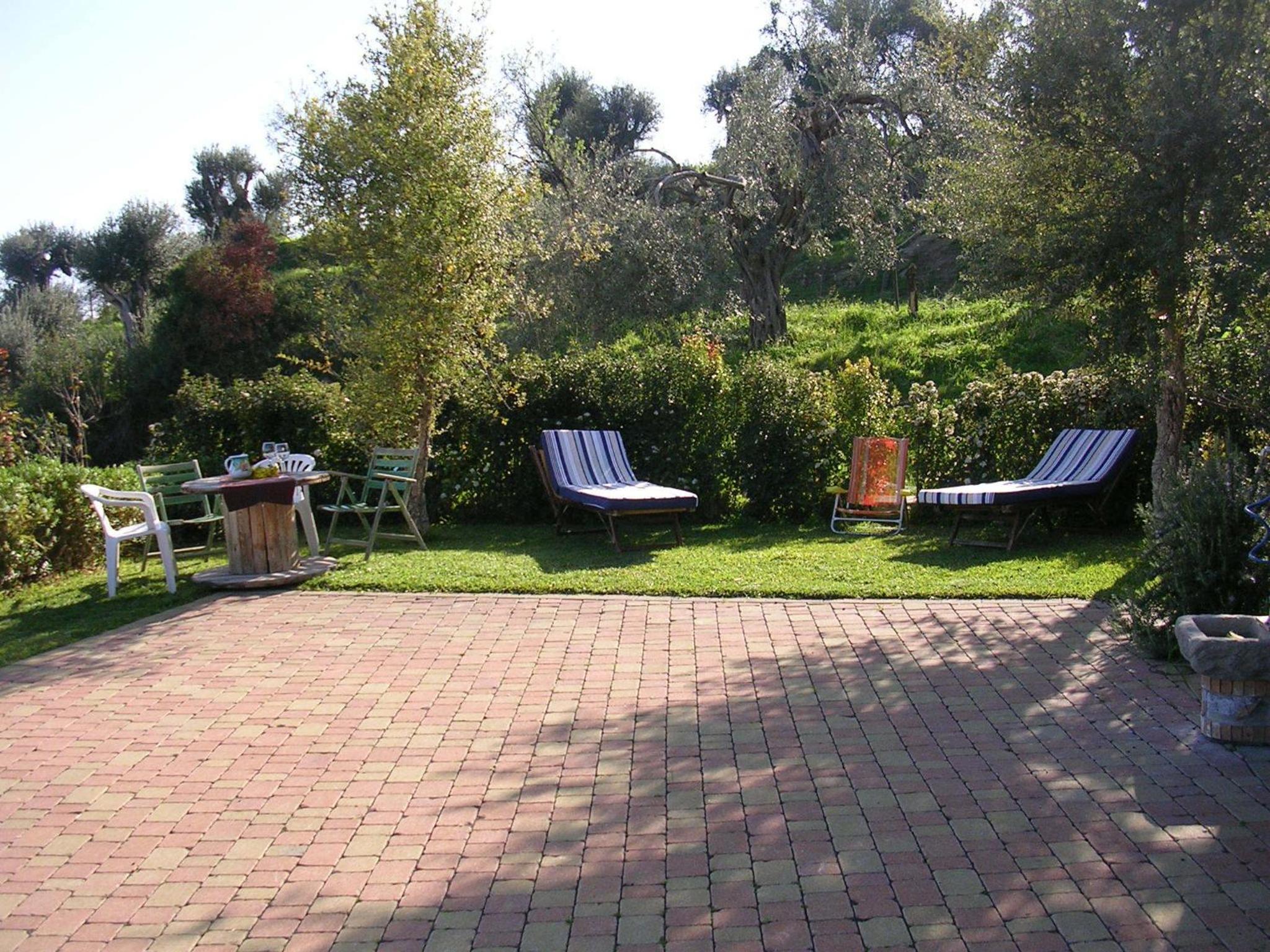 Photo 28