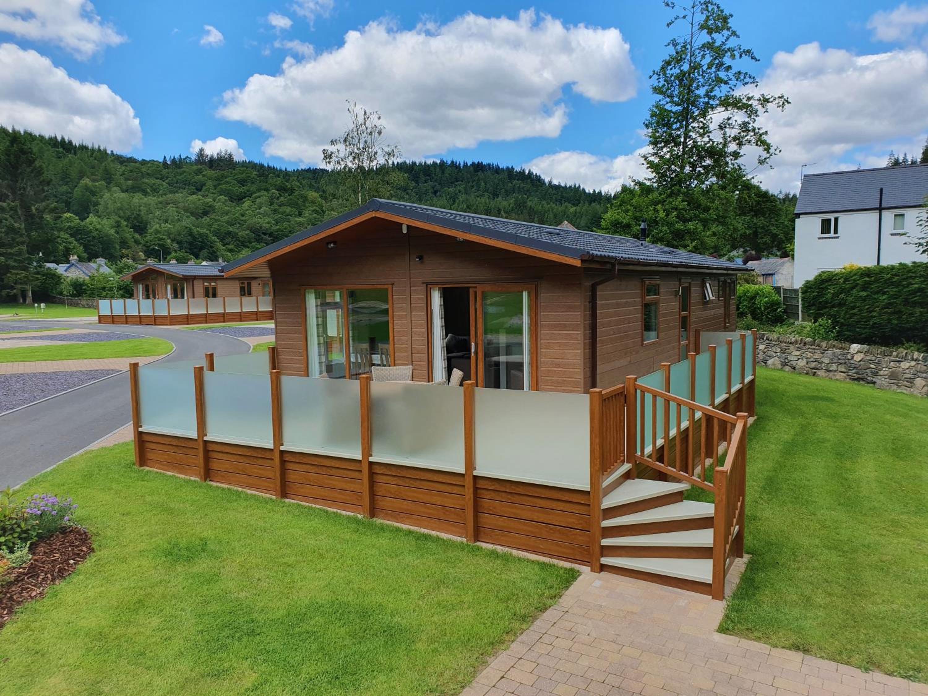 Hotel Llyn Brenig Lodge - Image 1