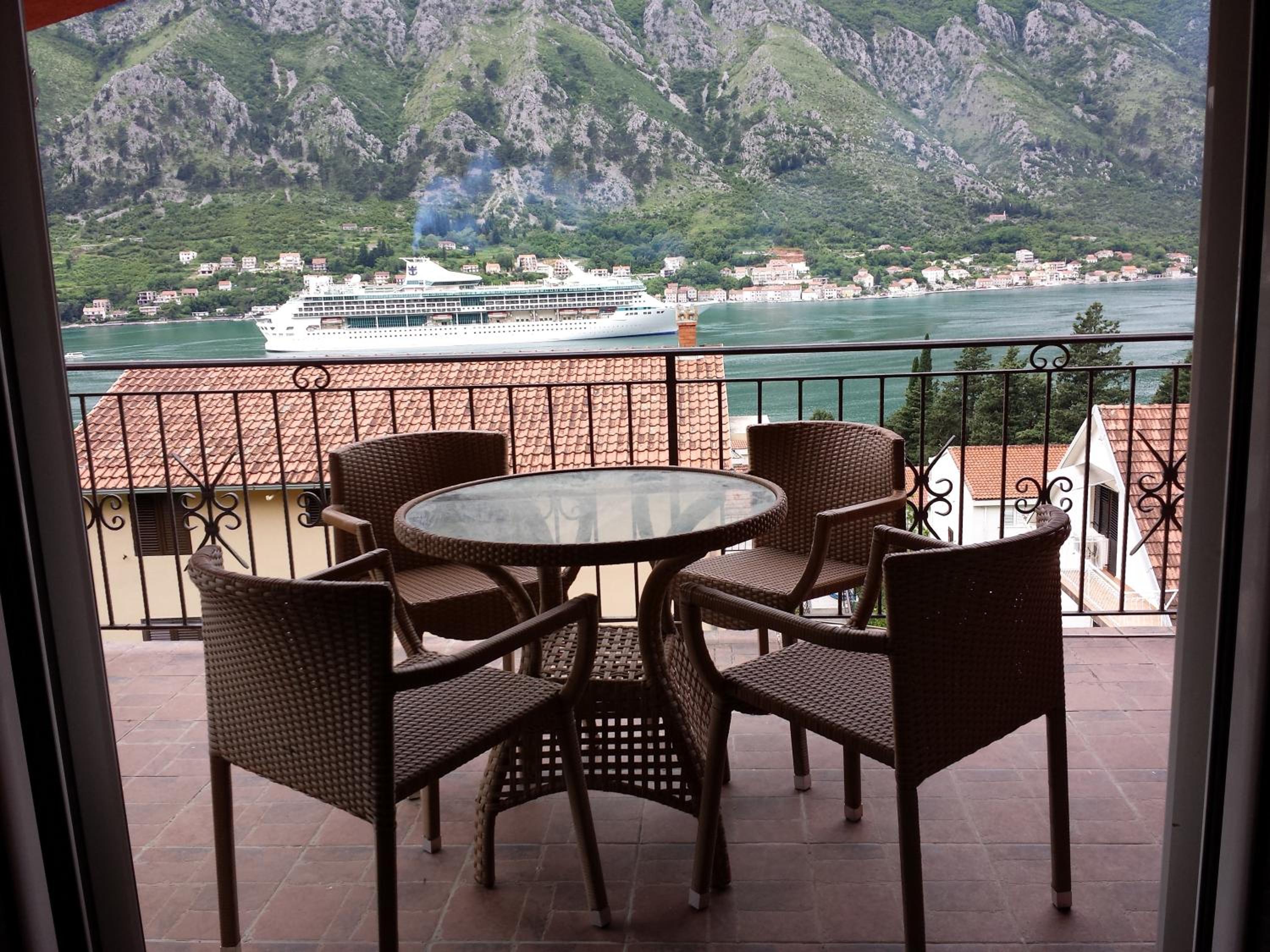Apartments Lazarević