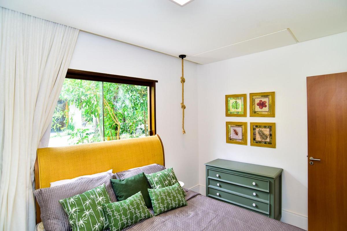 Casa de Alto Padrão 6 Suítes