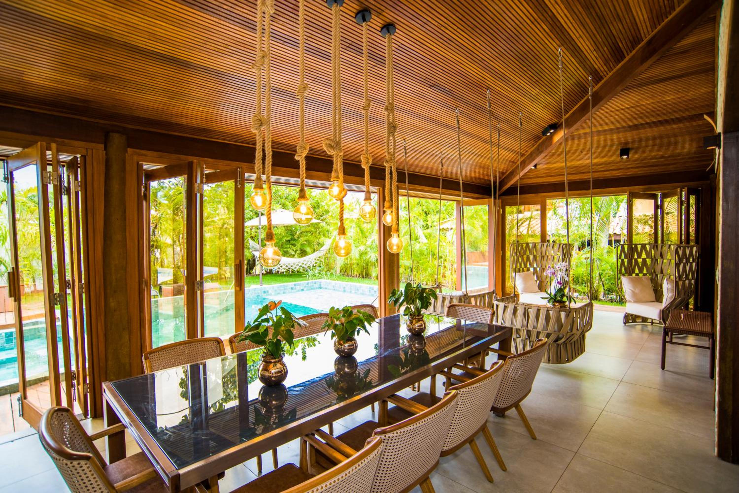 Casa de Alto Padrão 6 Suítes