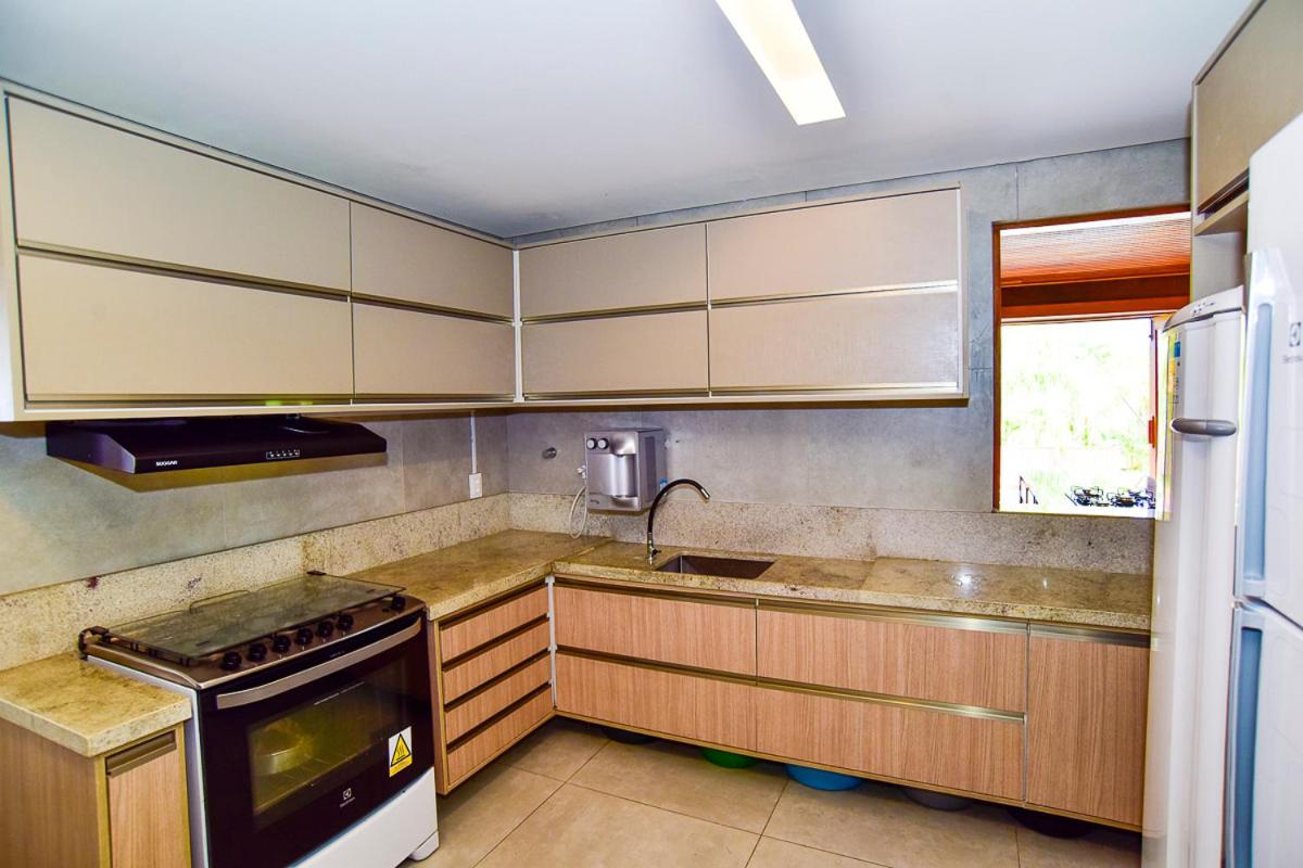 Casa de Alto Padrão 6 Suítes