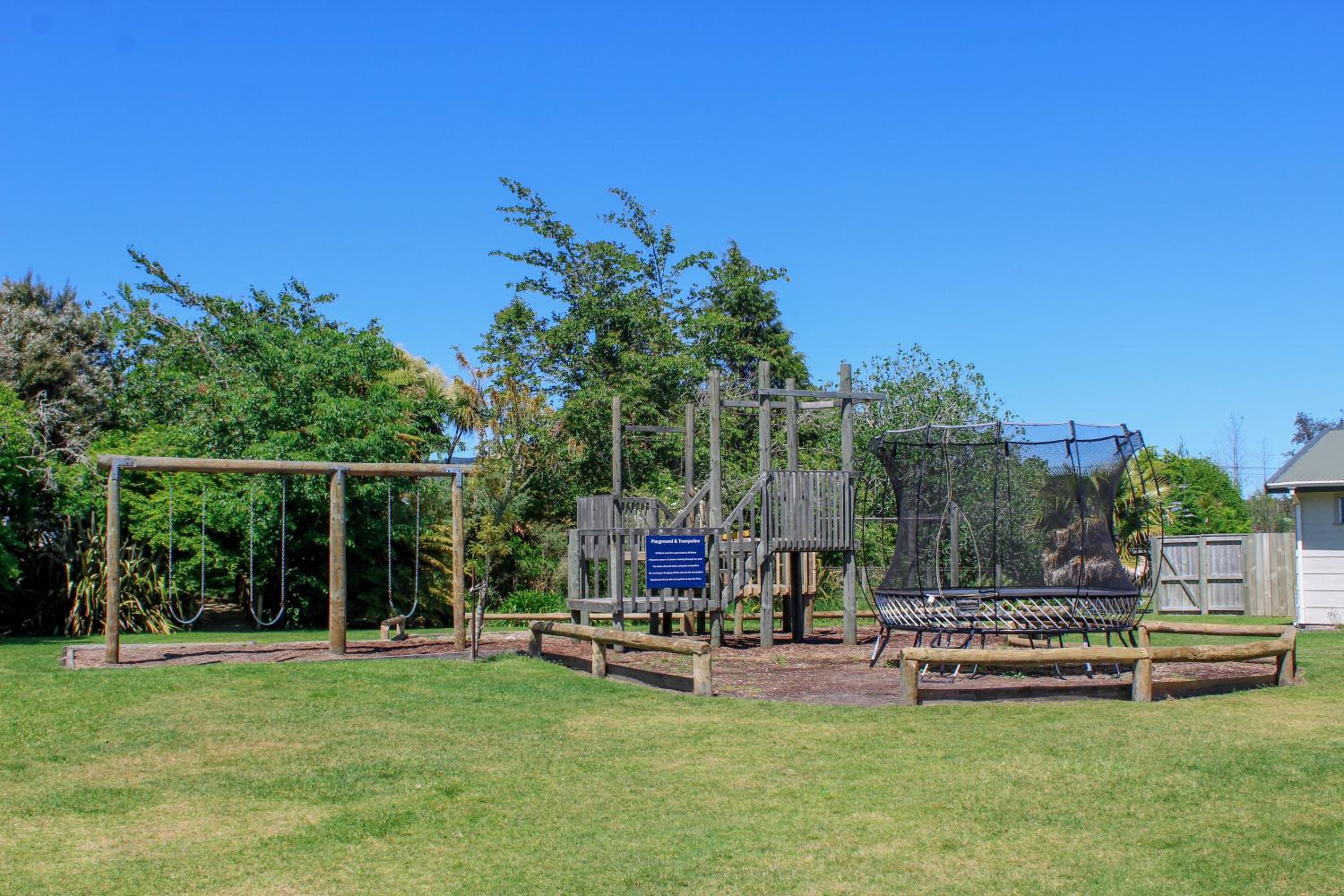 Holdens Bay Holiday Park