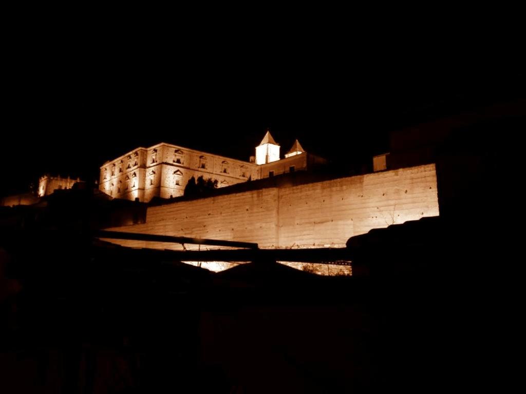 Apartamento Turístico MURALLA DE CÁCERES photo 3