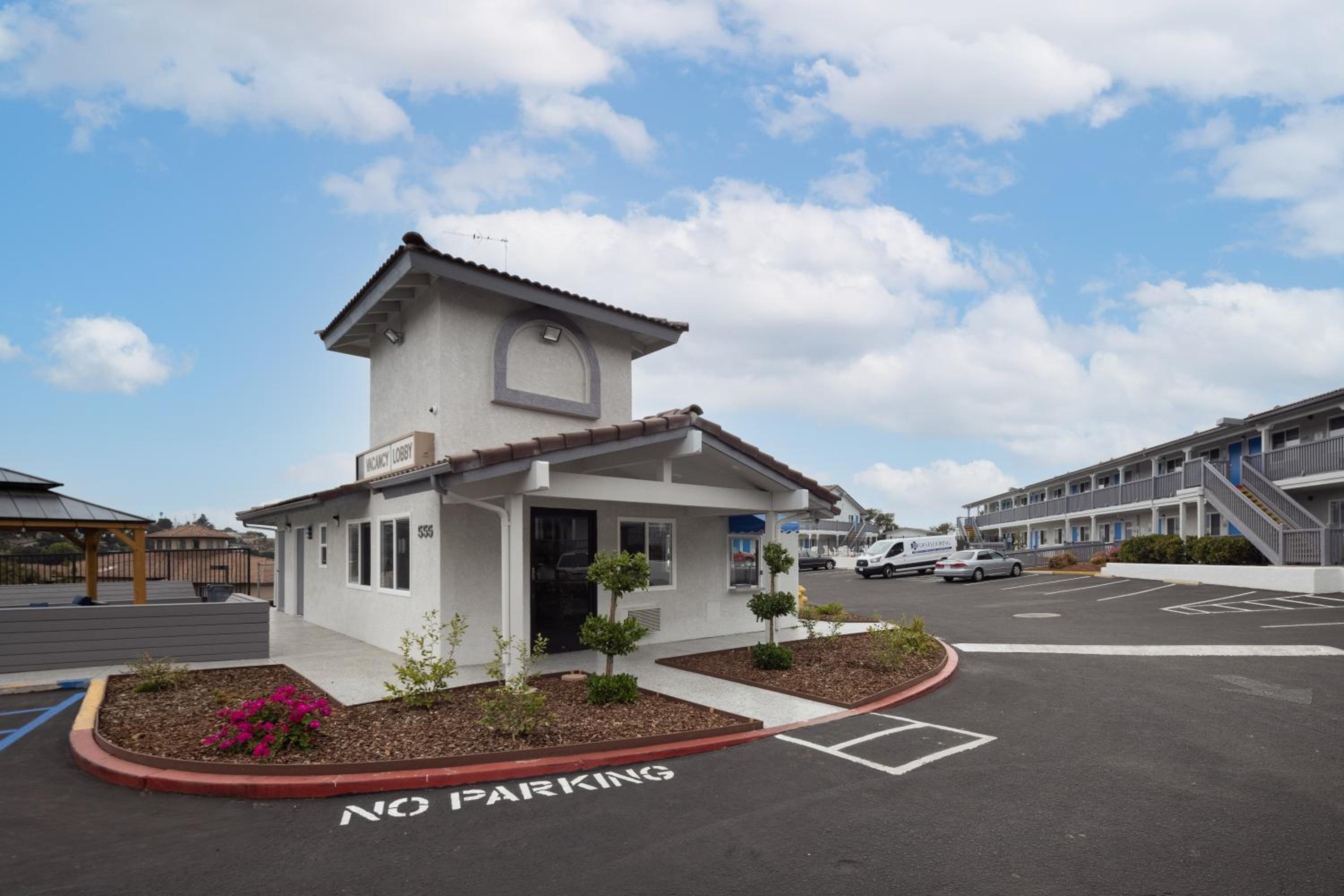 Days Inn by Wyndham Arroyo Grande Pismo Beach