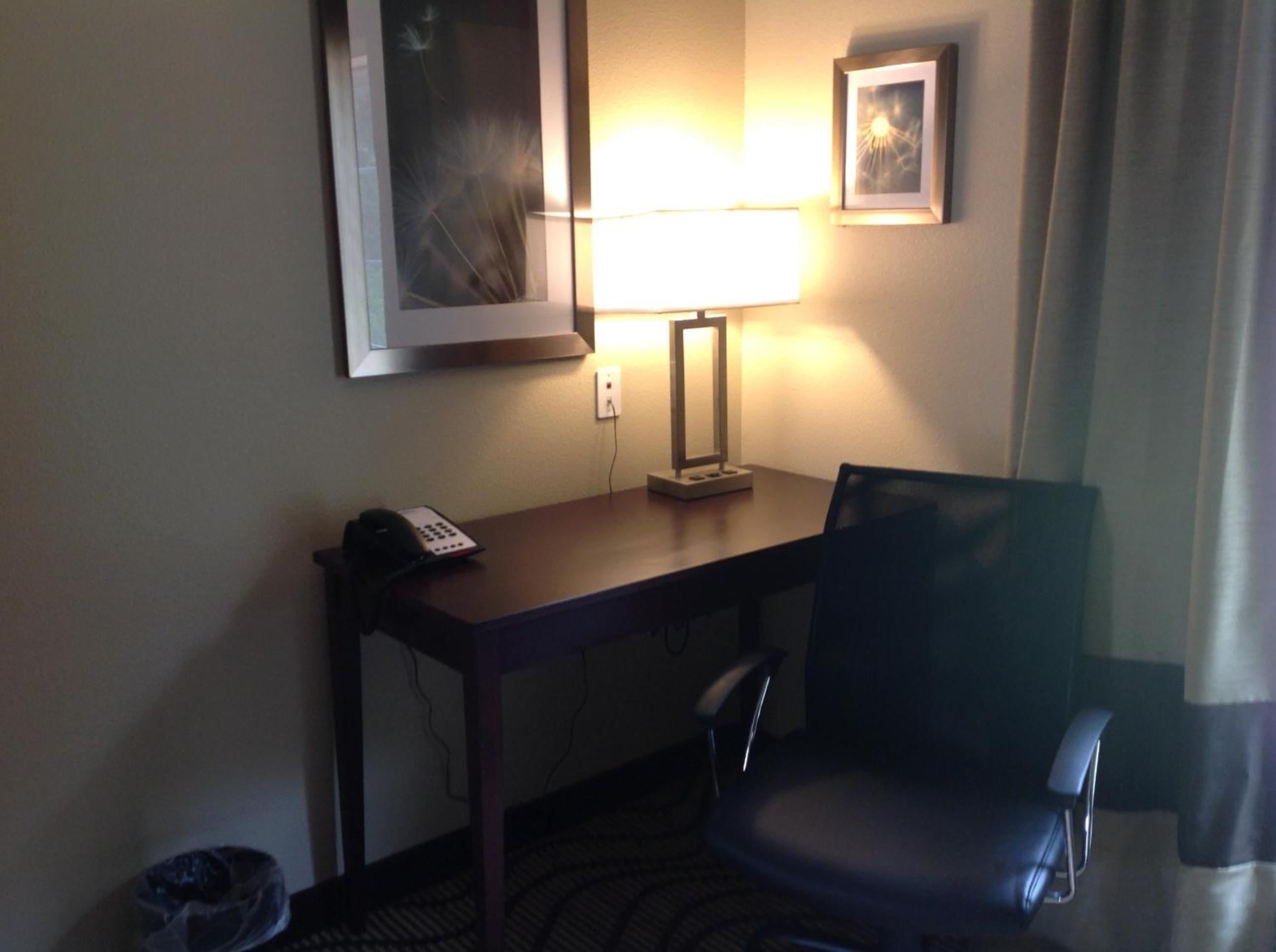 Executive Inn and Suites Jefferson view 3