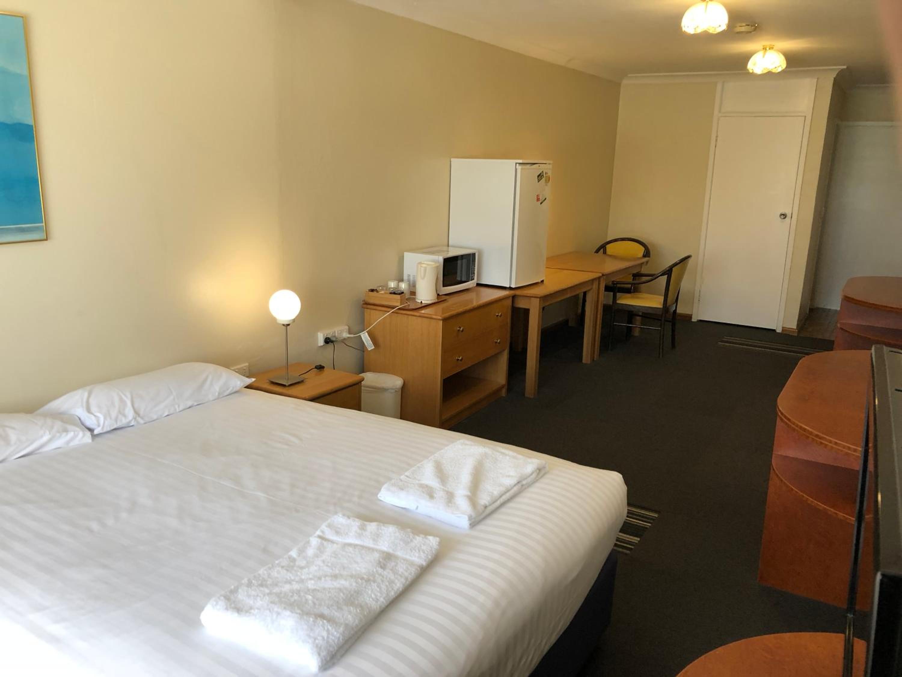 Canberra Lyneham Motor Inn