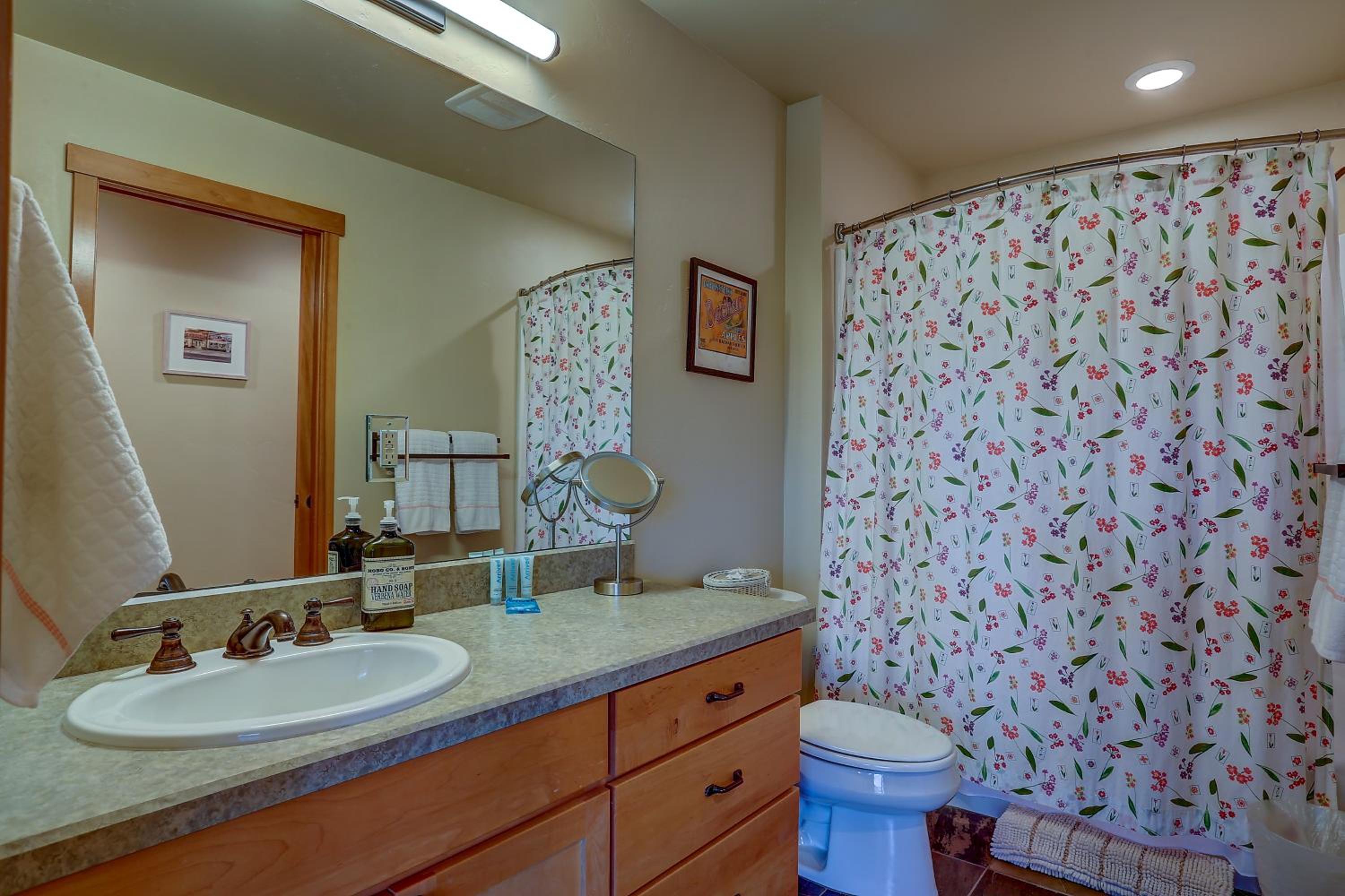Three Rivers home view 5