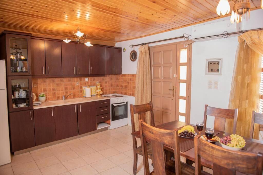 Gortis House