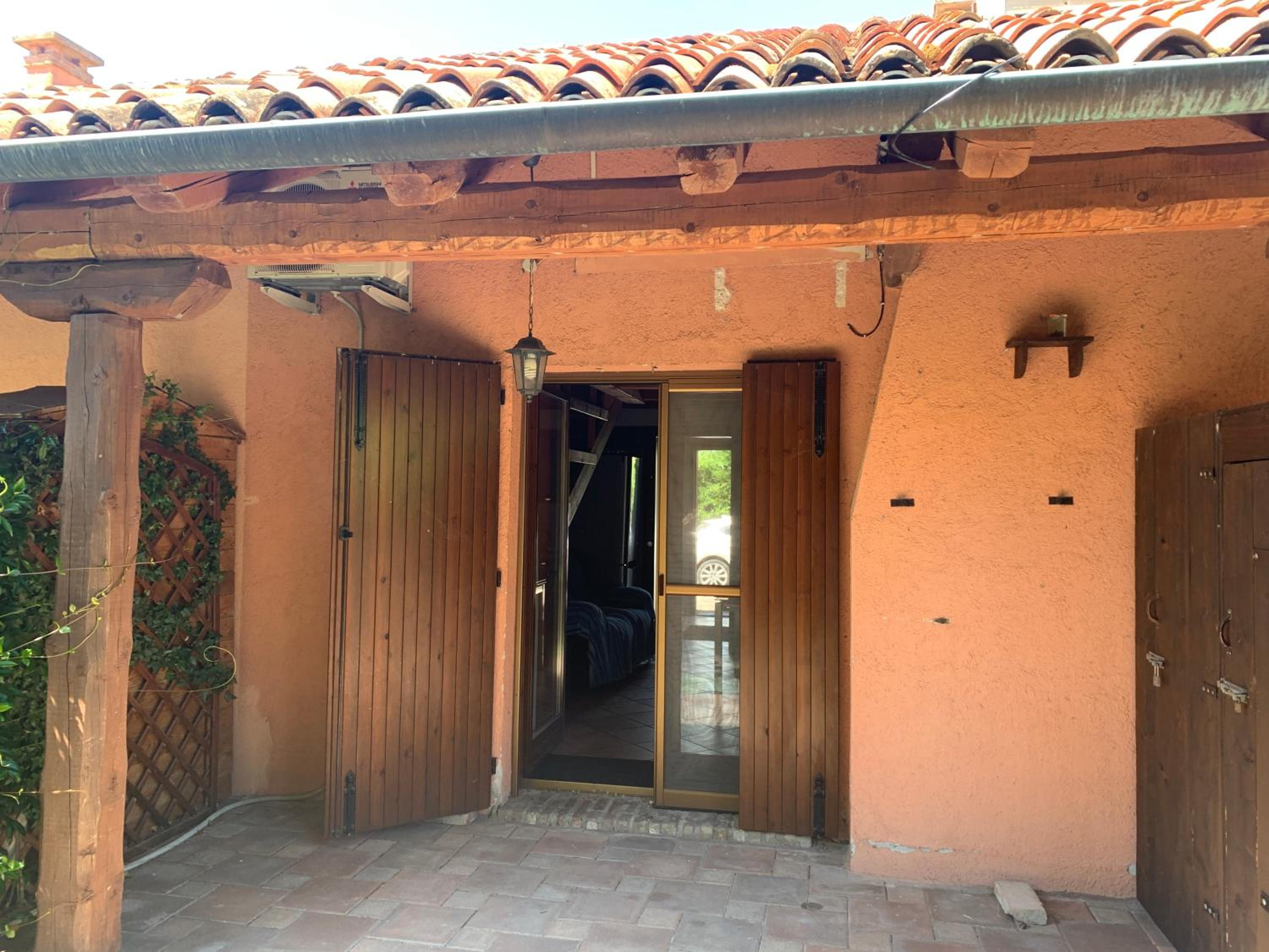 Beautiful and Quiet Villa In Residence In The Po Delta Oasis view 5