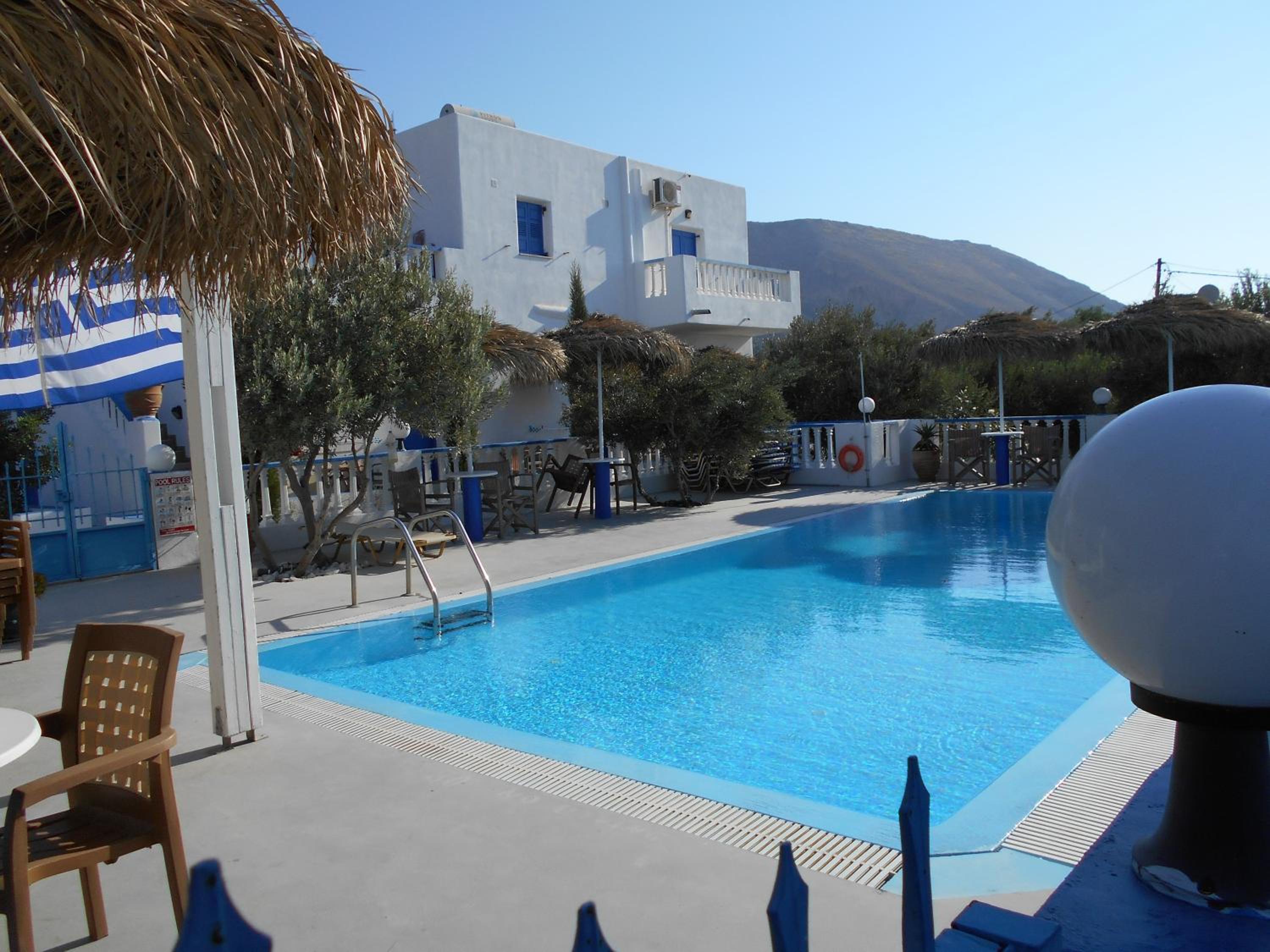 Studios Apartments Kapetanios