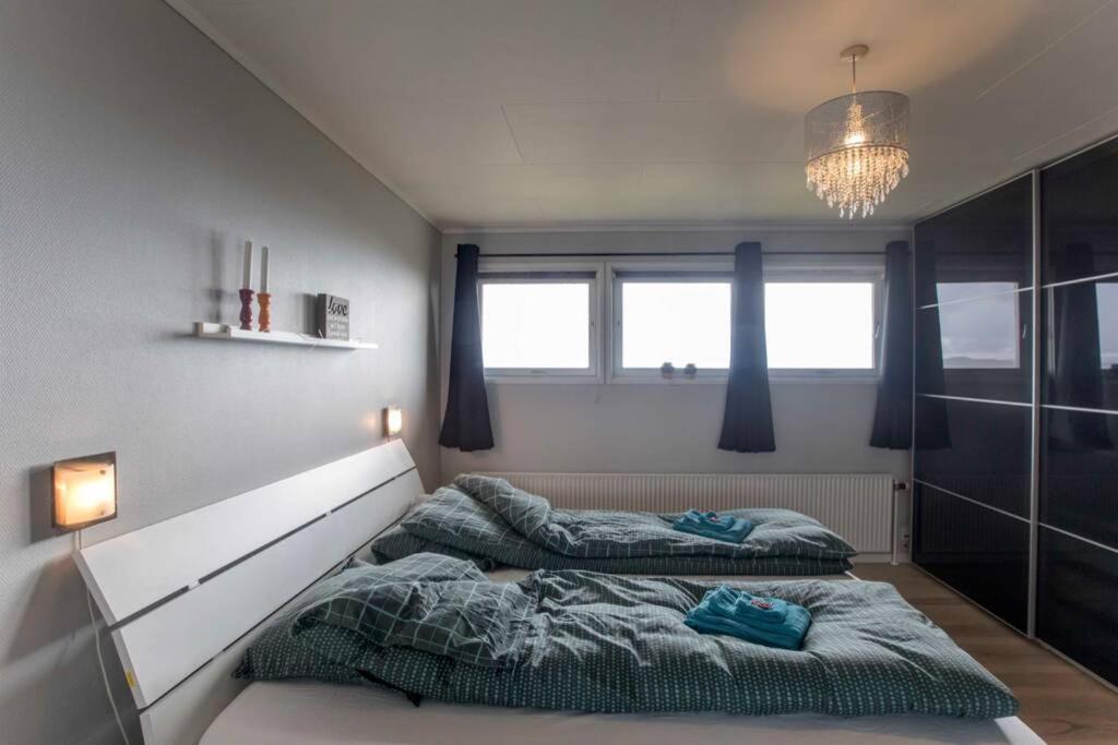 FaroeGuide seaview villa and apartment