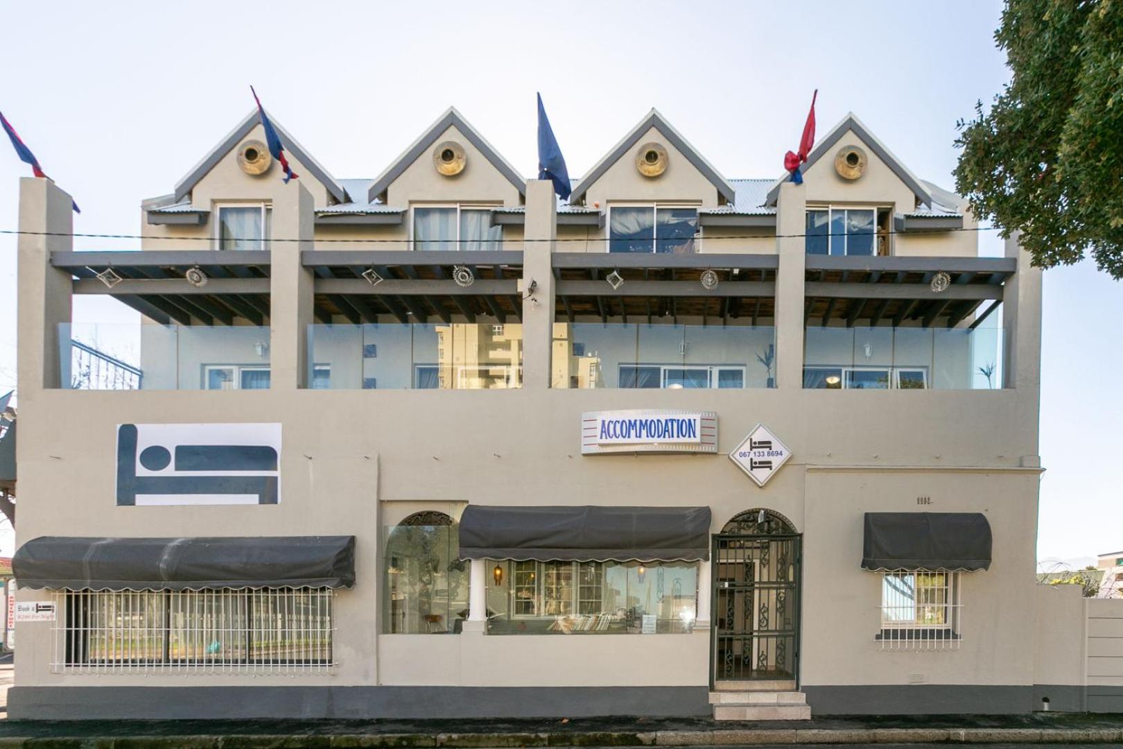 Honeymoon Suites Strand Helderberg