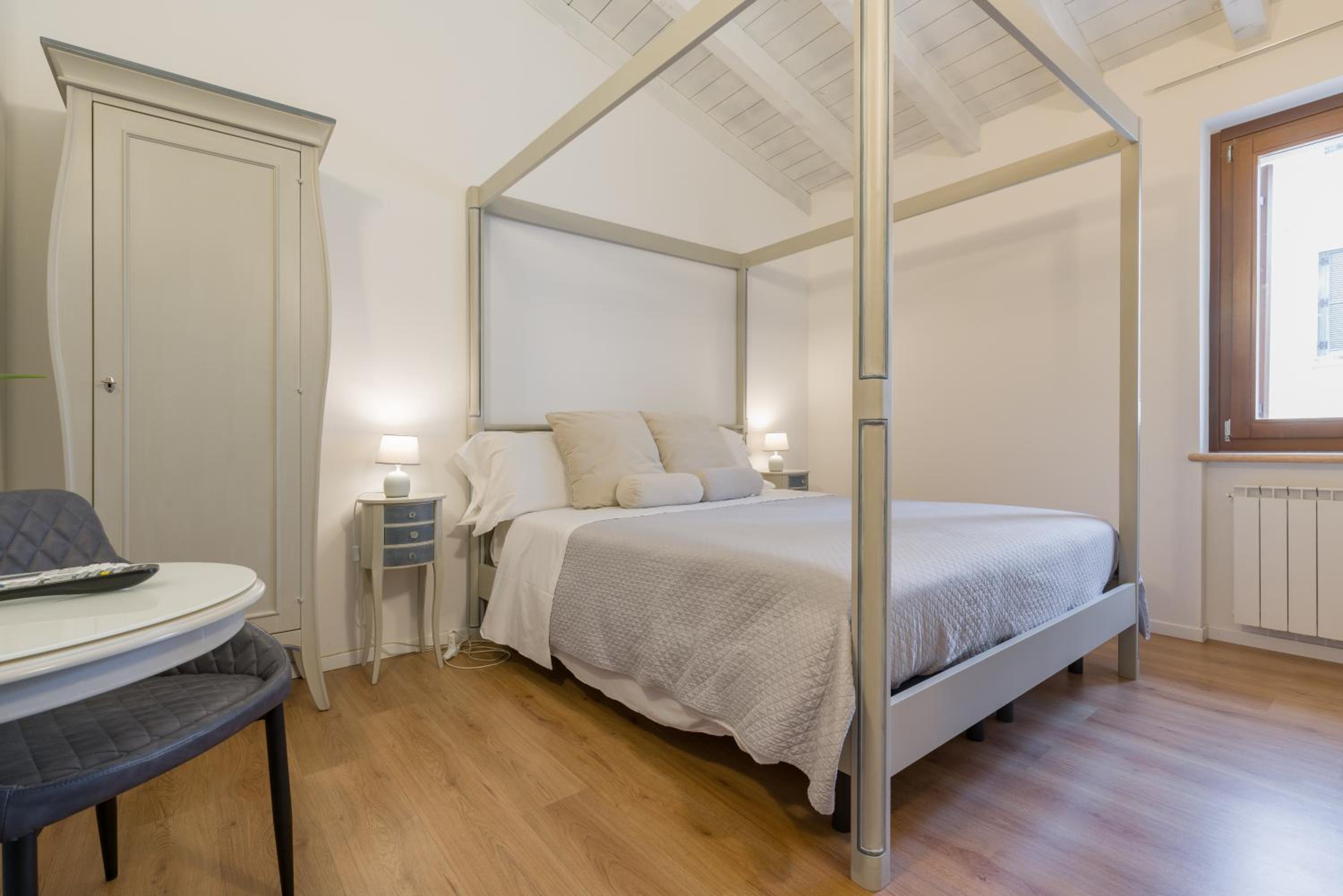 Giardino Giusti House & Court