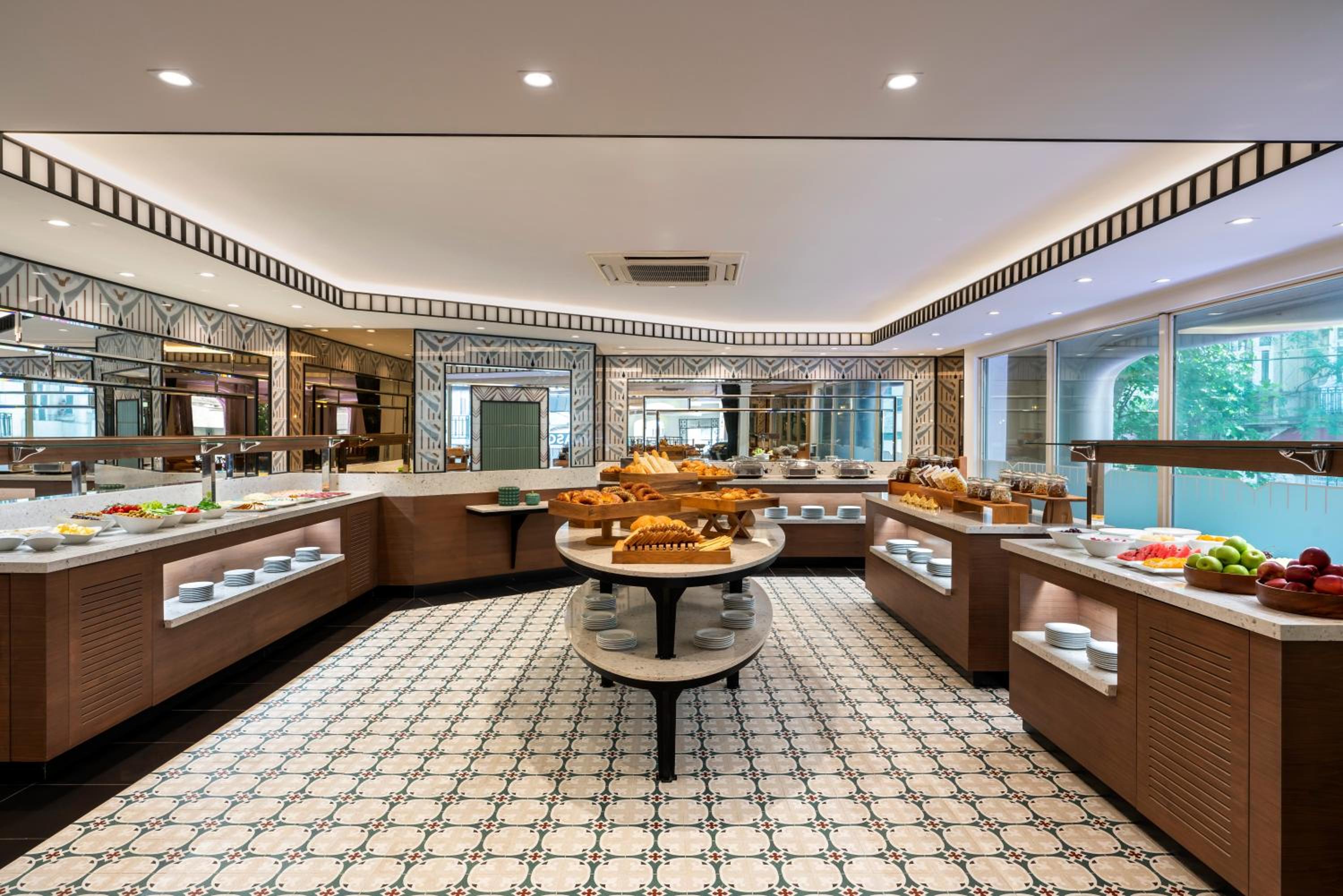 Occidental Taksim - Image 12