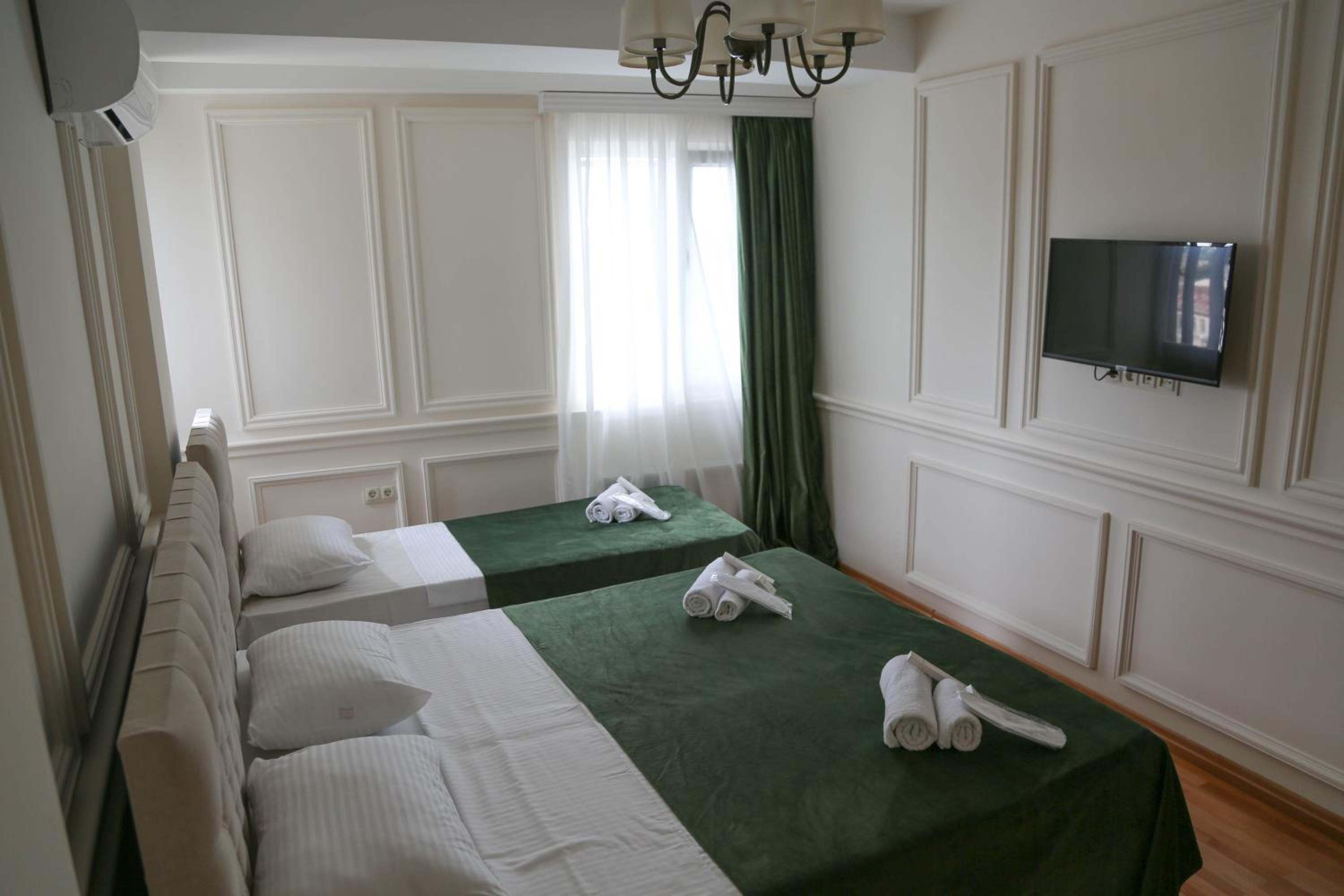 Boutique Apartment - Signature — photo 32
