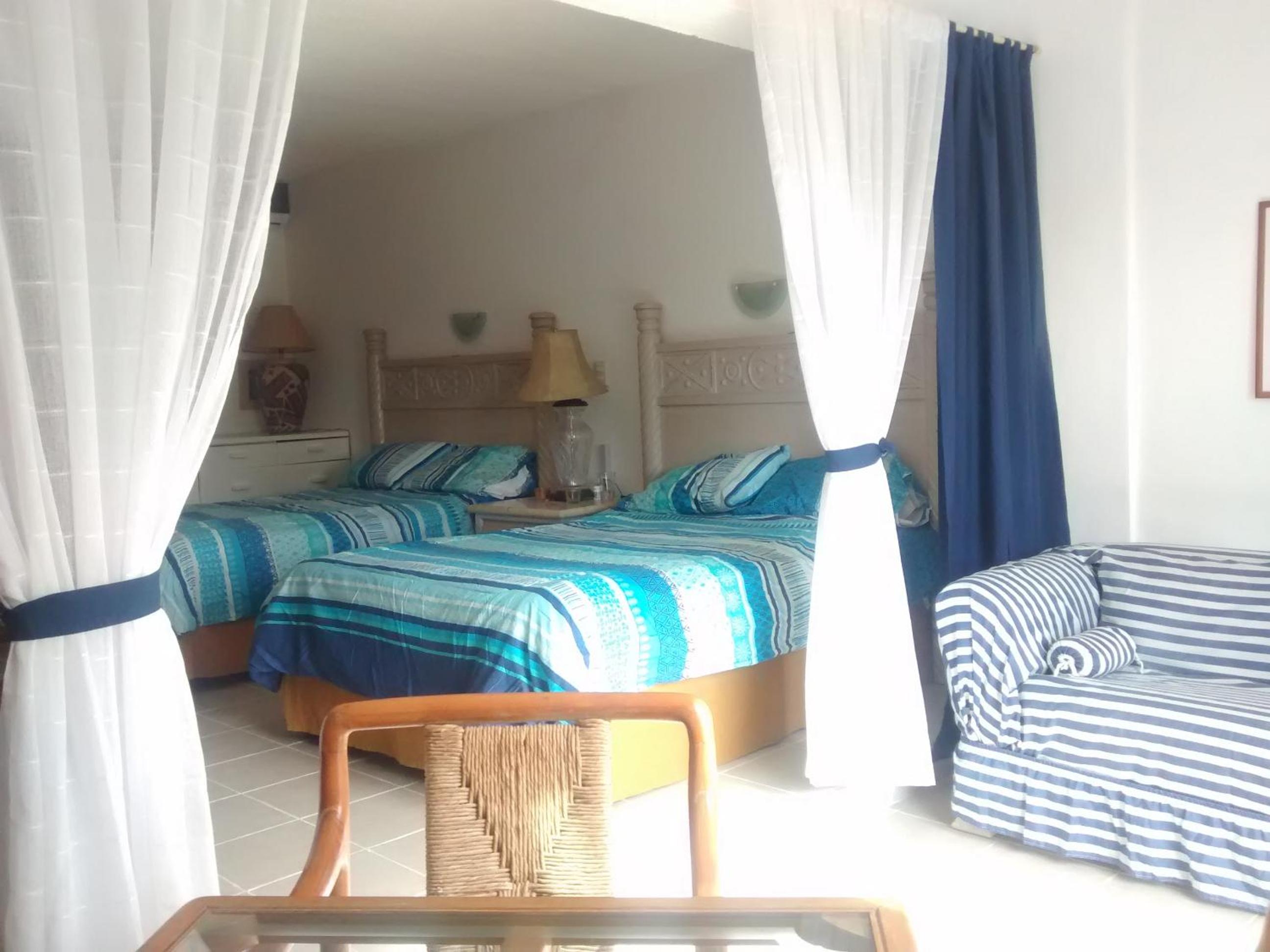 Suites Brisas Cancun