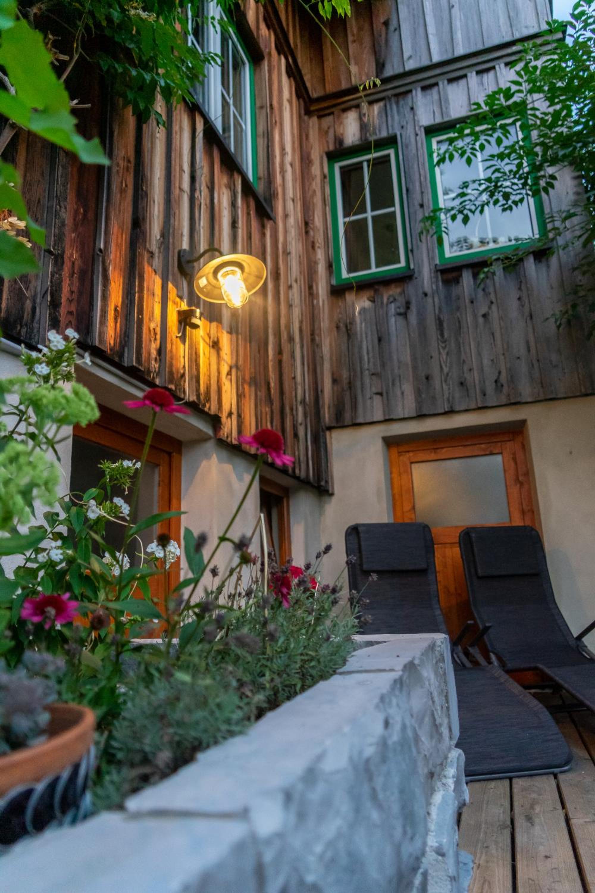 Lovely house with mountain view & big garden in Bad Aussee