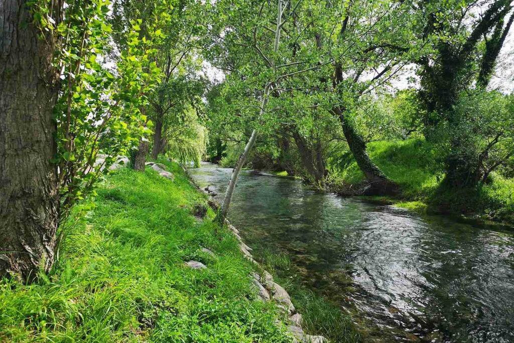 Apartment in Podstrana near the sea, river & mountain between Omis & Split view 2