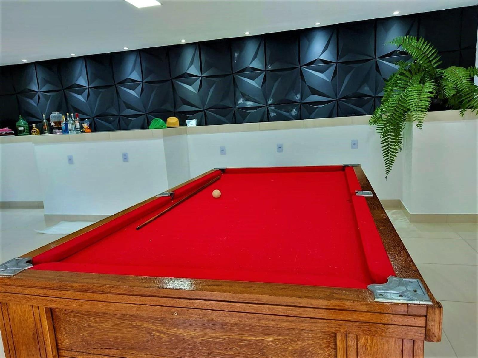 Casa com Piscina em Governador Celso Ramos/SC