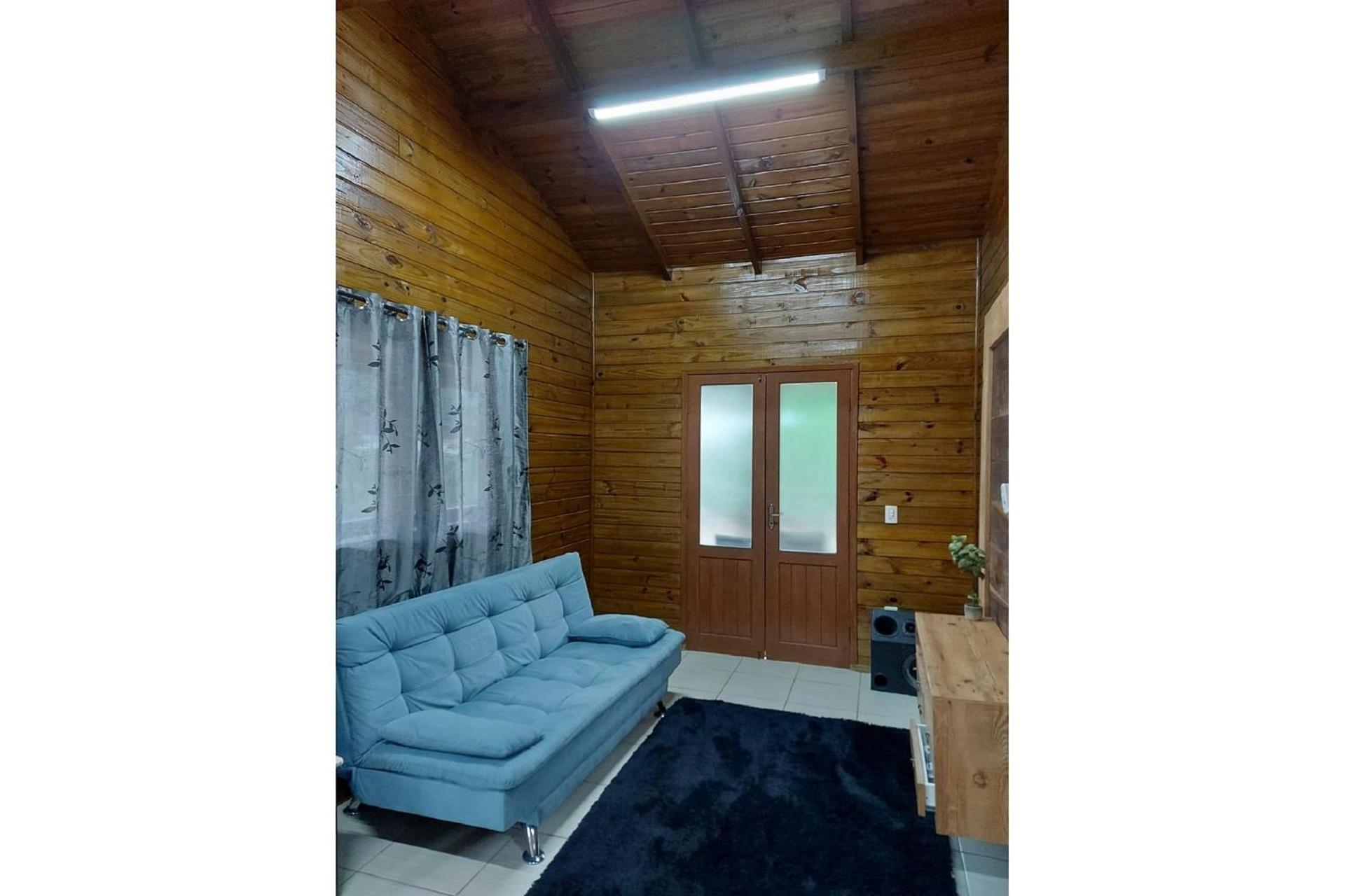Casa com Piscina em Governador Celso Ramos/SC
