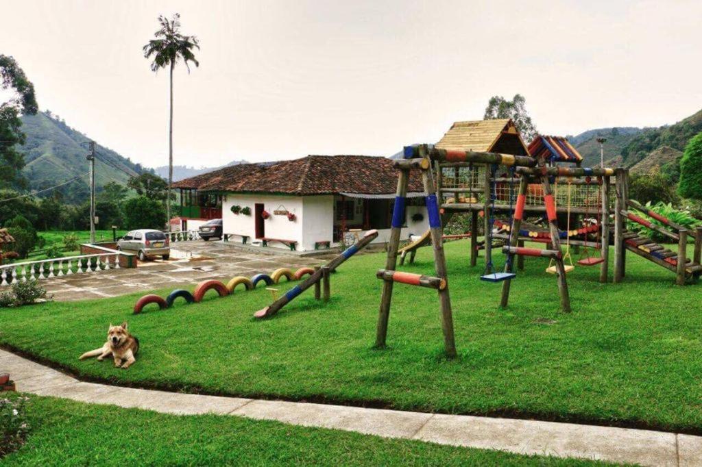 Finca La Playa Ecohotel - Experiencia Campestre -